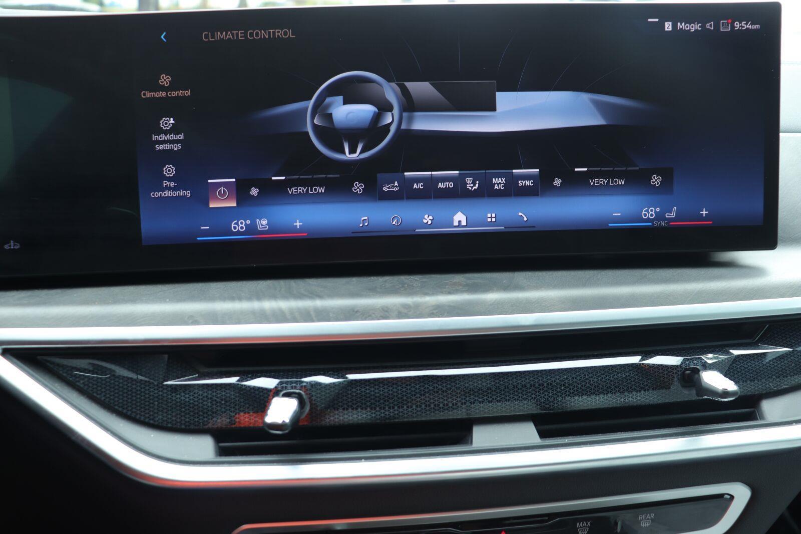 Used 2024 BMW X5 Sedan