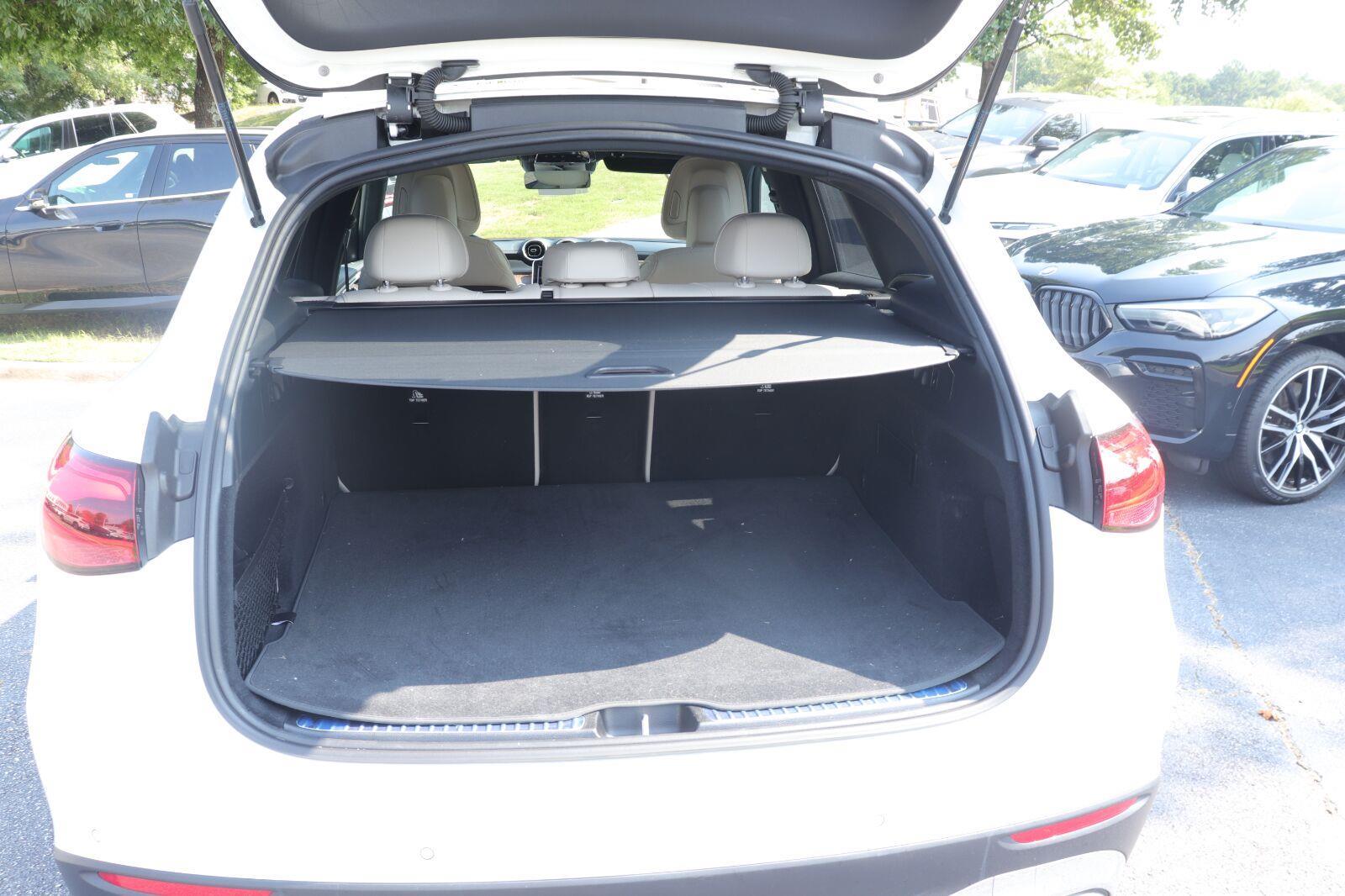 Used 2024 Mercedes-benz GLC SUV