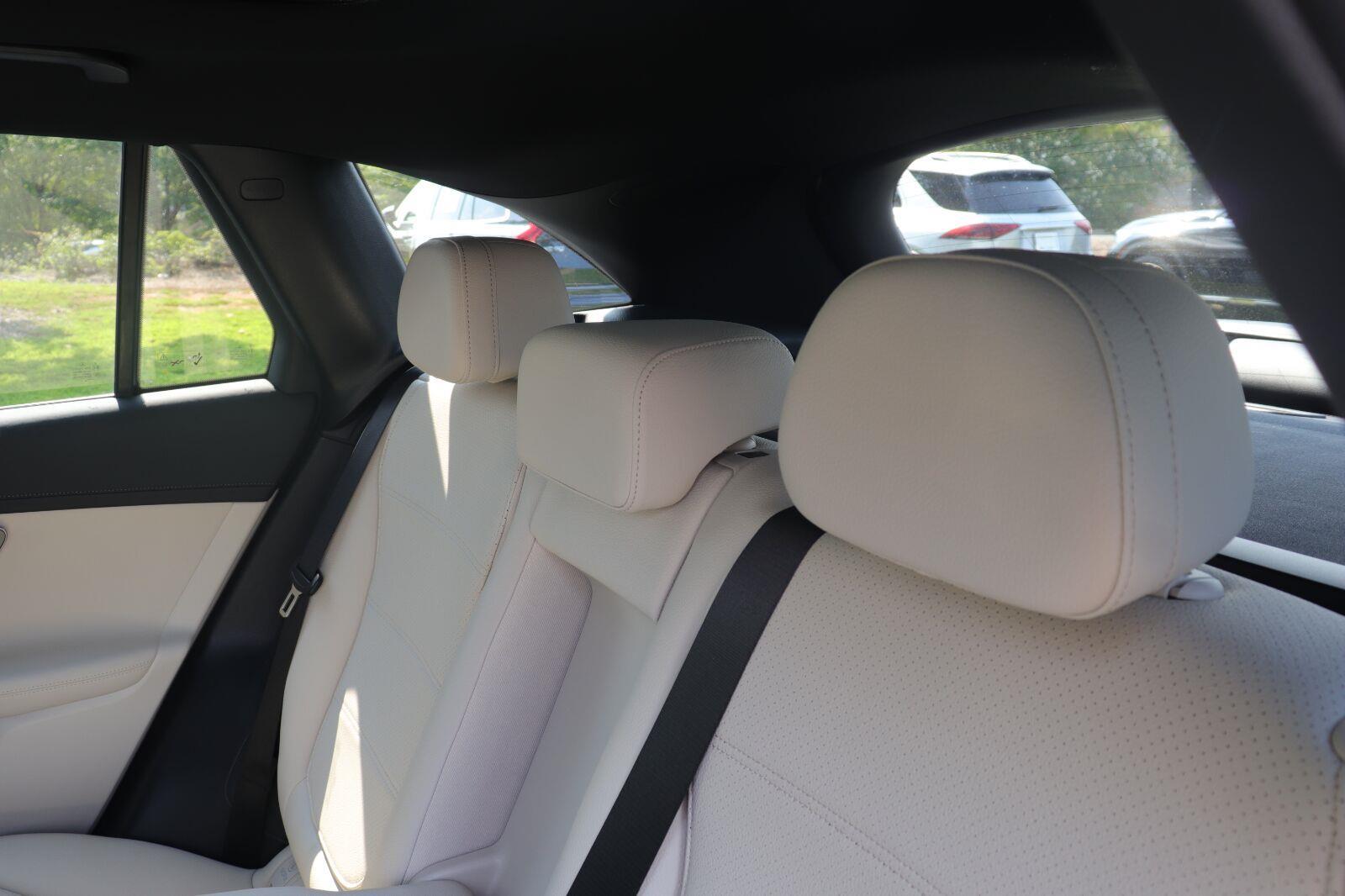 Used 2024 Mercedes-benz GLC SUV