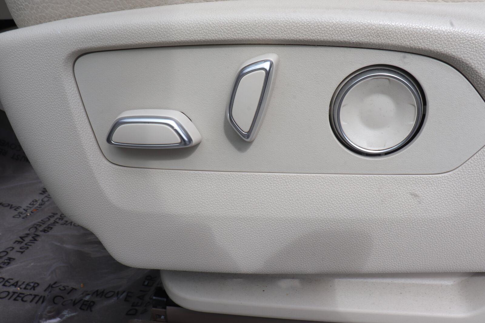 Used 2024 GMC Yukon XL SUV