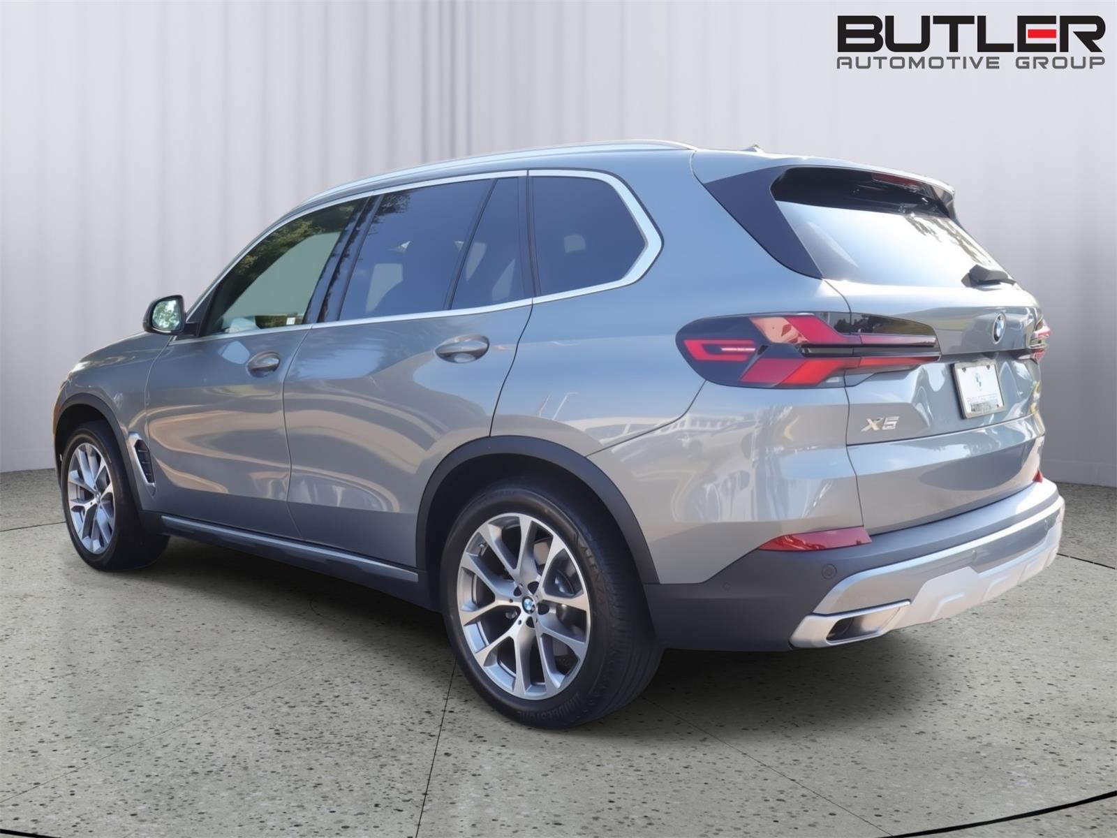 Used 2024 BMW X5 Sedan