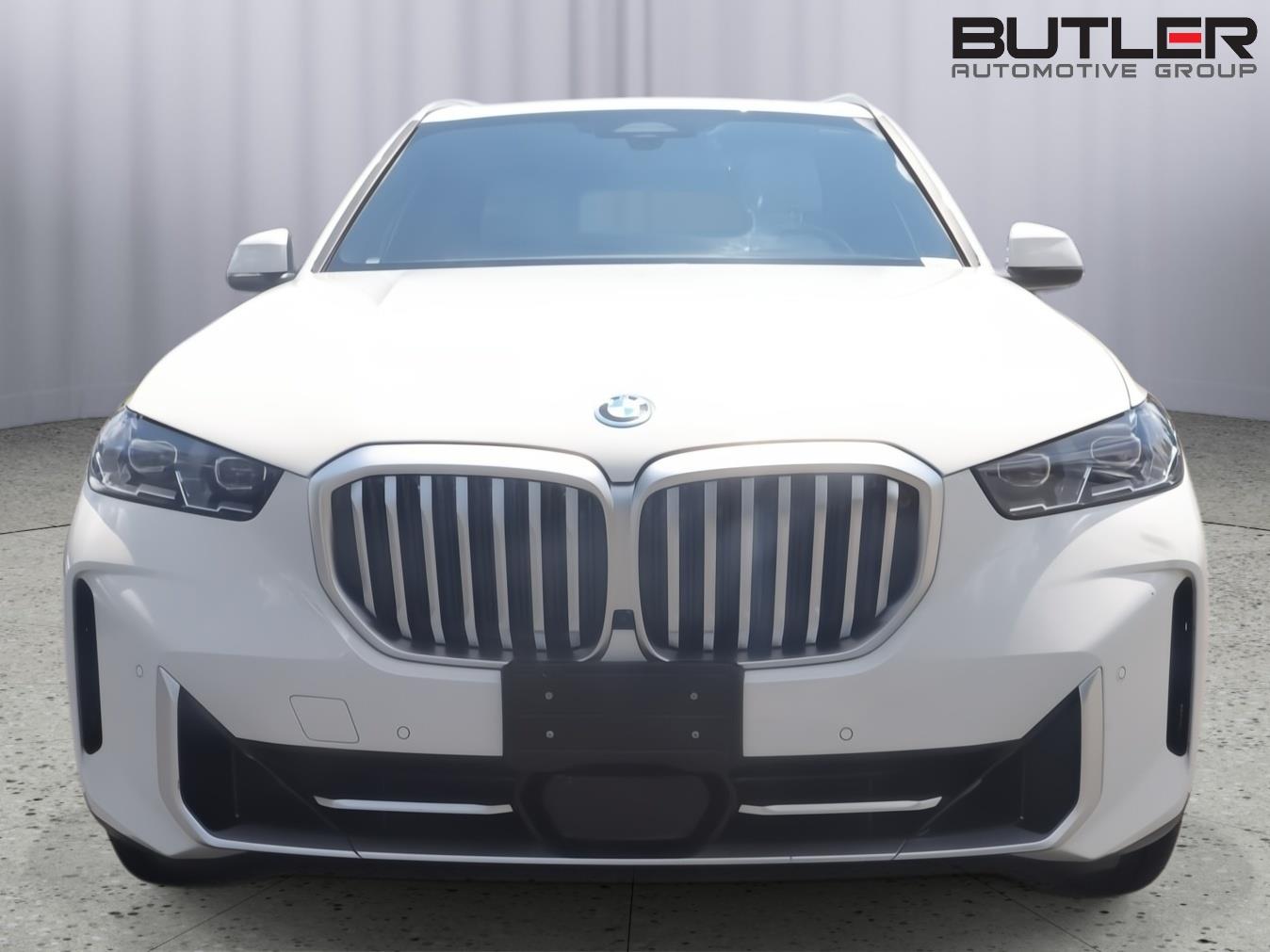 Used 2024 BMW X5 Sedan