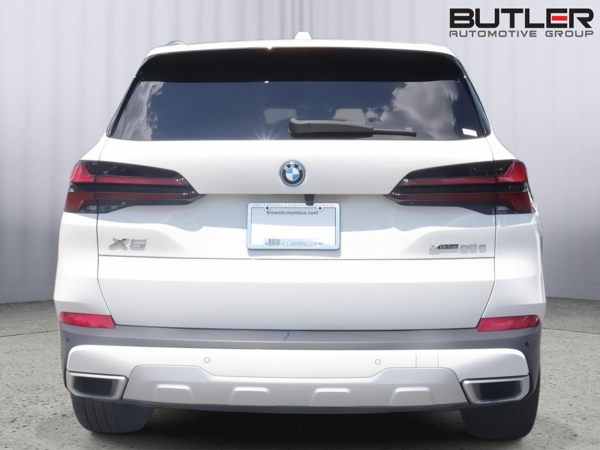 Used 2024 BMW X5 Sedan
