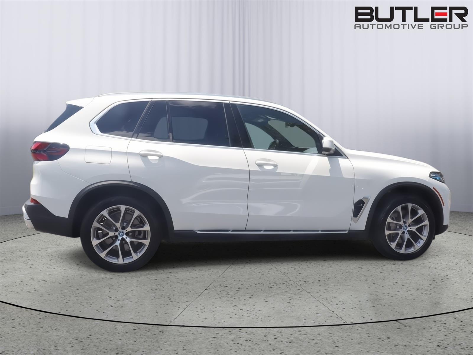 Used 2024 BMW X5 Sedan