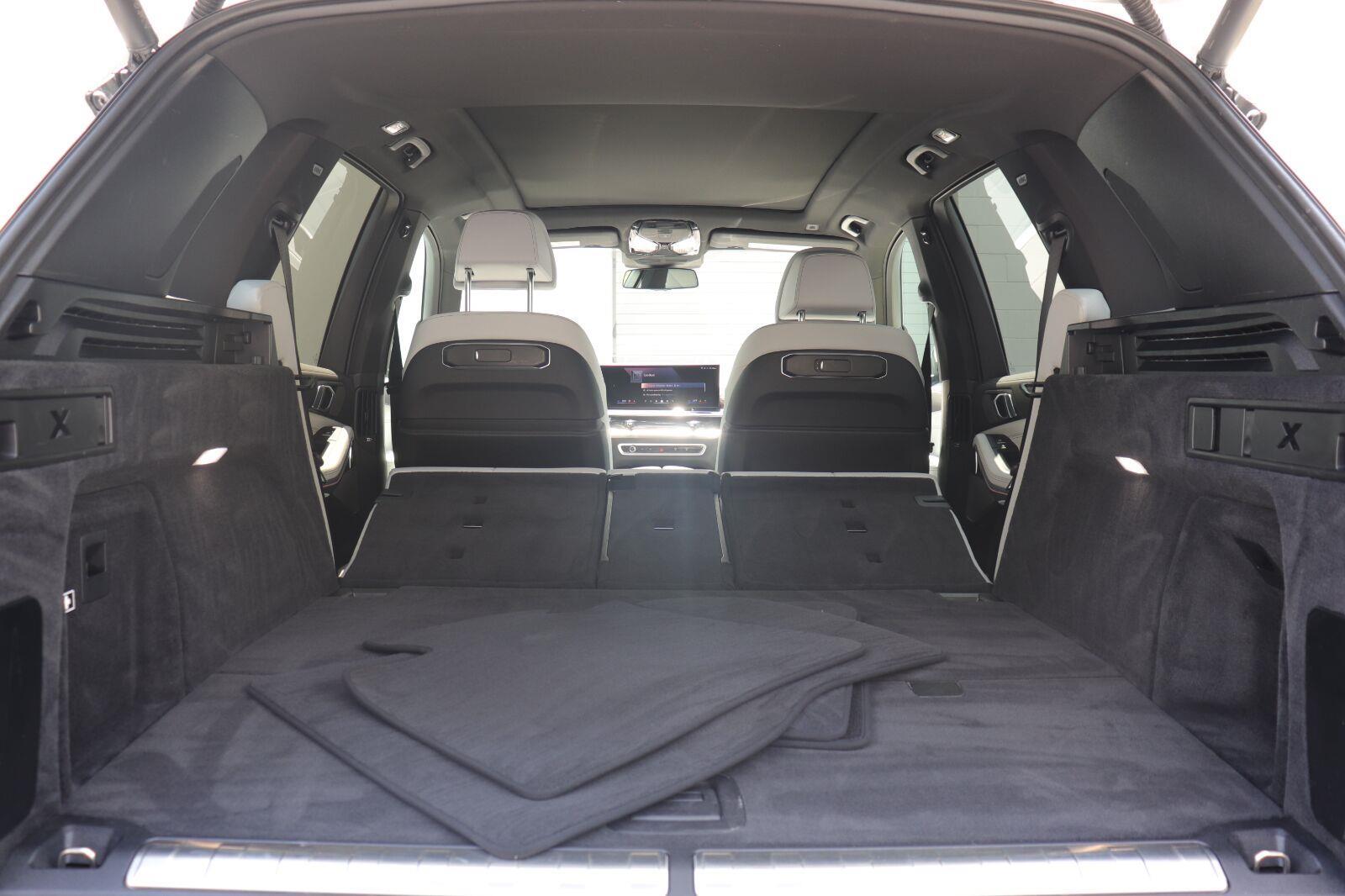 Used 2024 BMW X5 Sedan