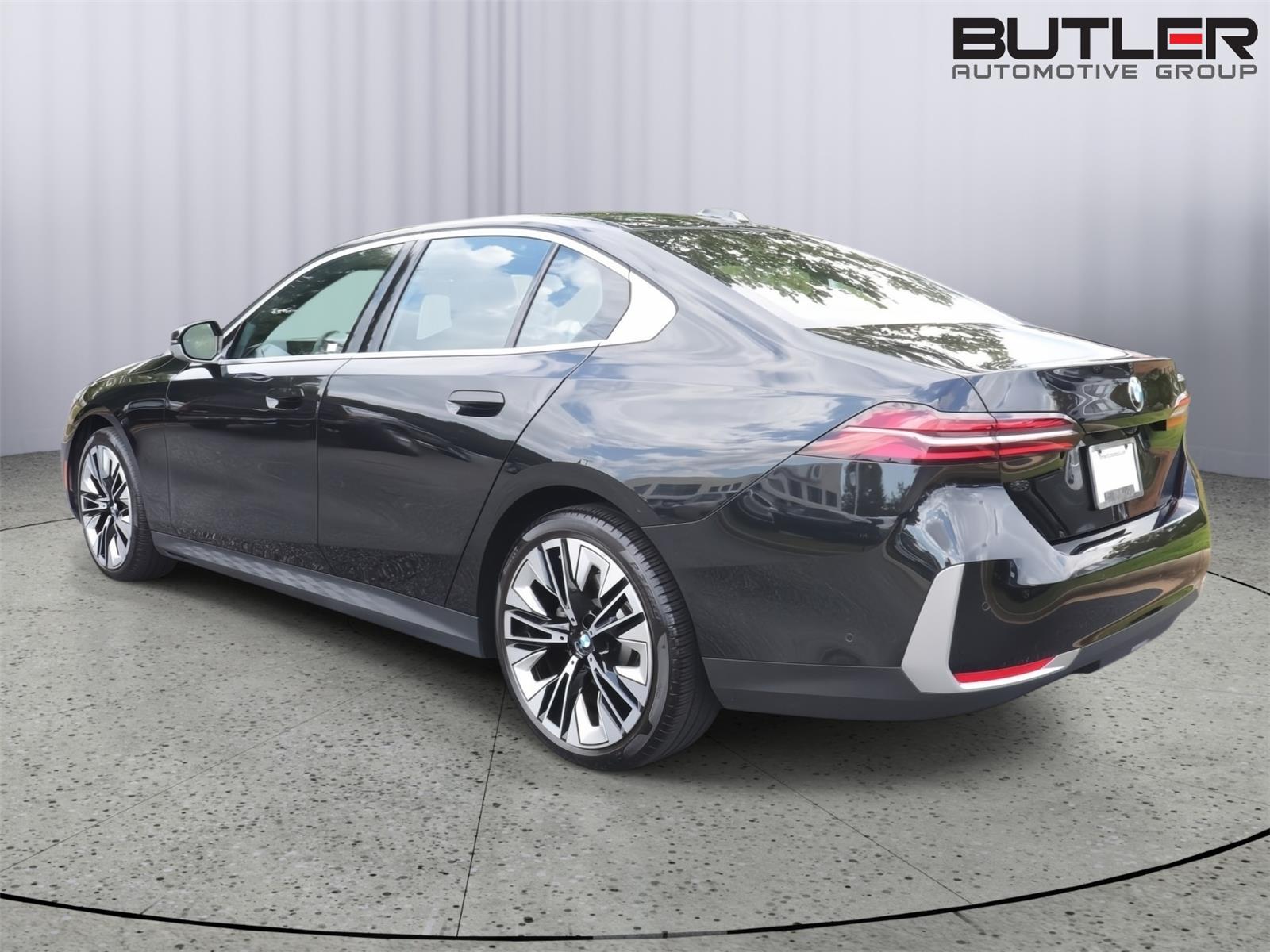 Used 2026 BMW 5 Series Sedan
