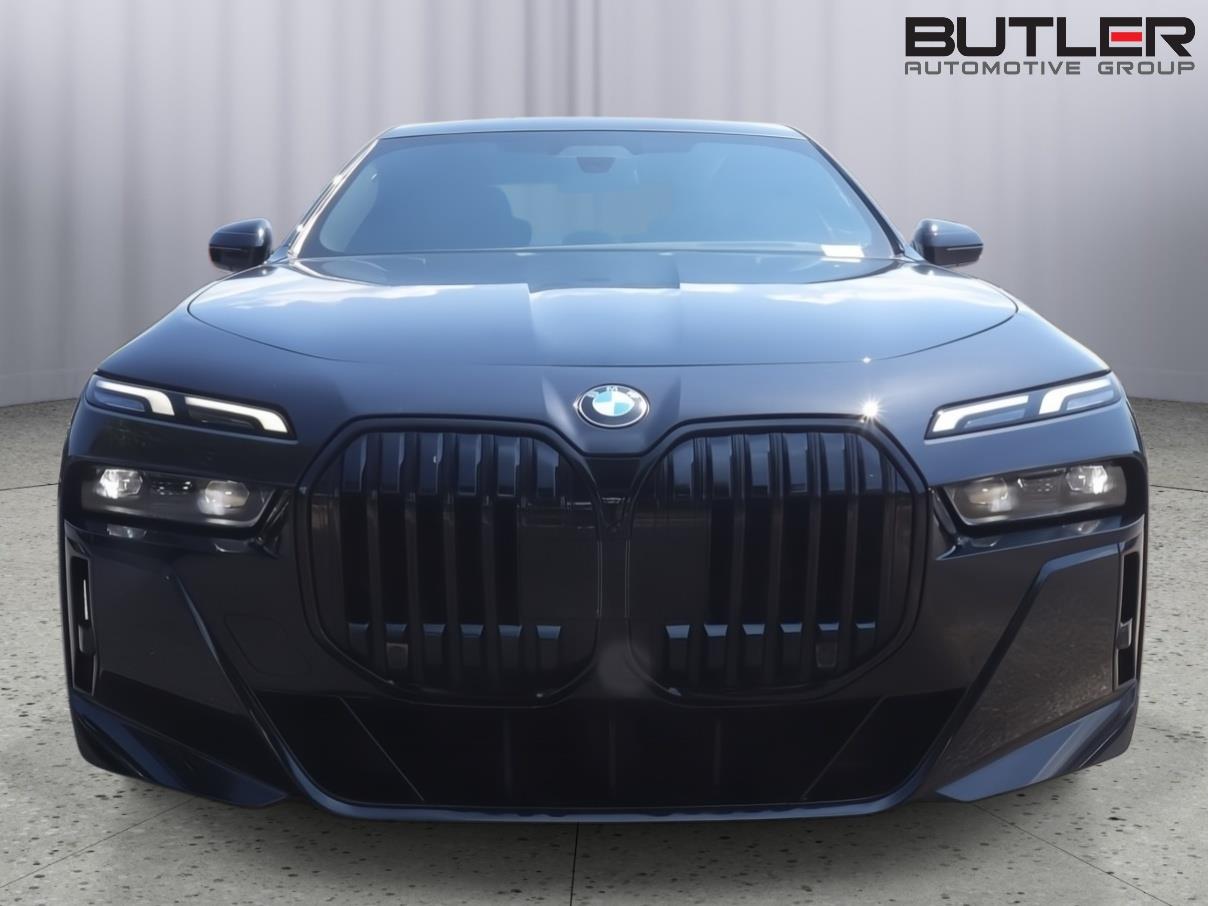 Used 2023 BMW 7 Series Sedan