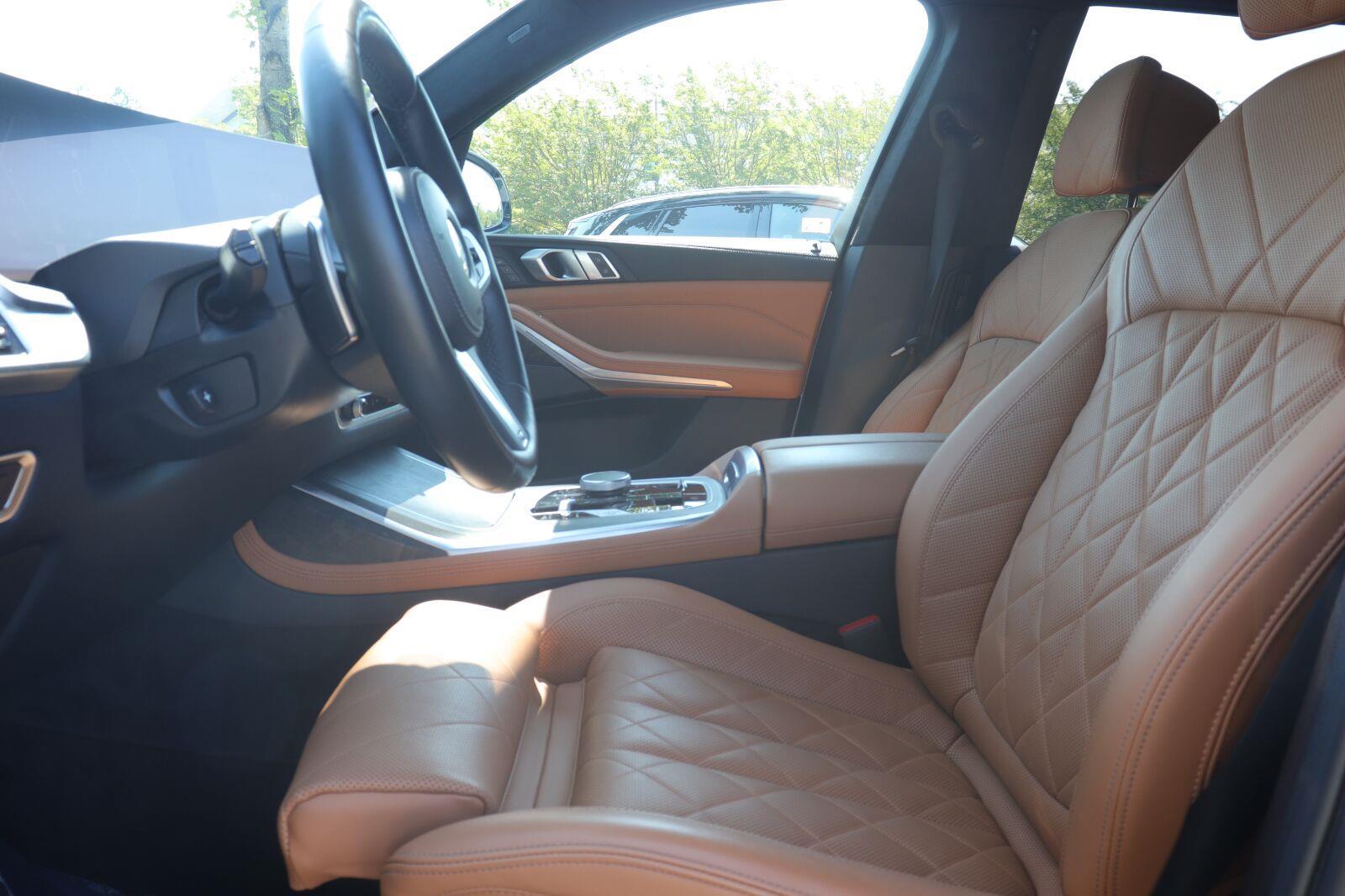 Used 2024 BMW X7 Sedan