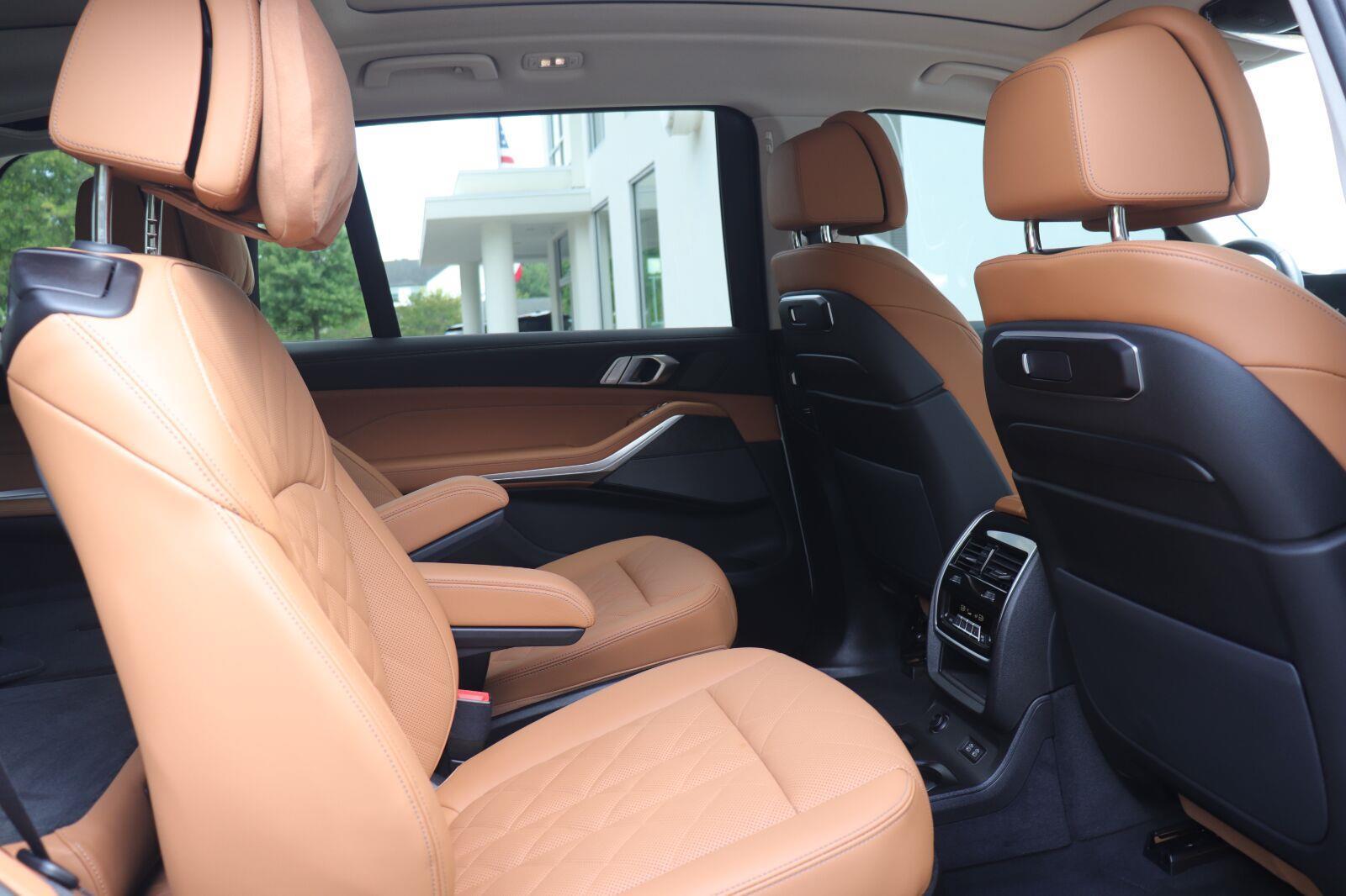 Used 2025 BMW X7 Sedan