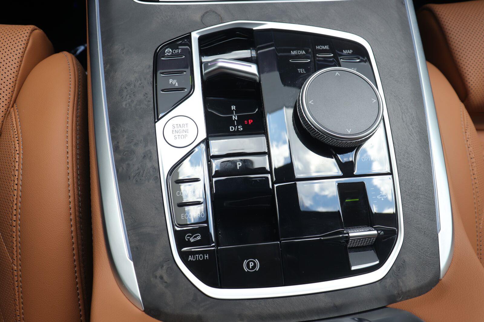 Used 2025 BMW X7 Sedan