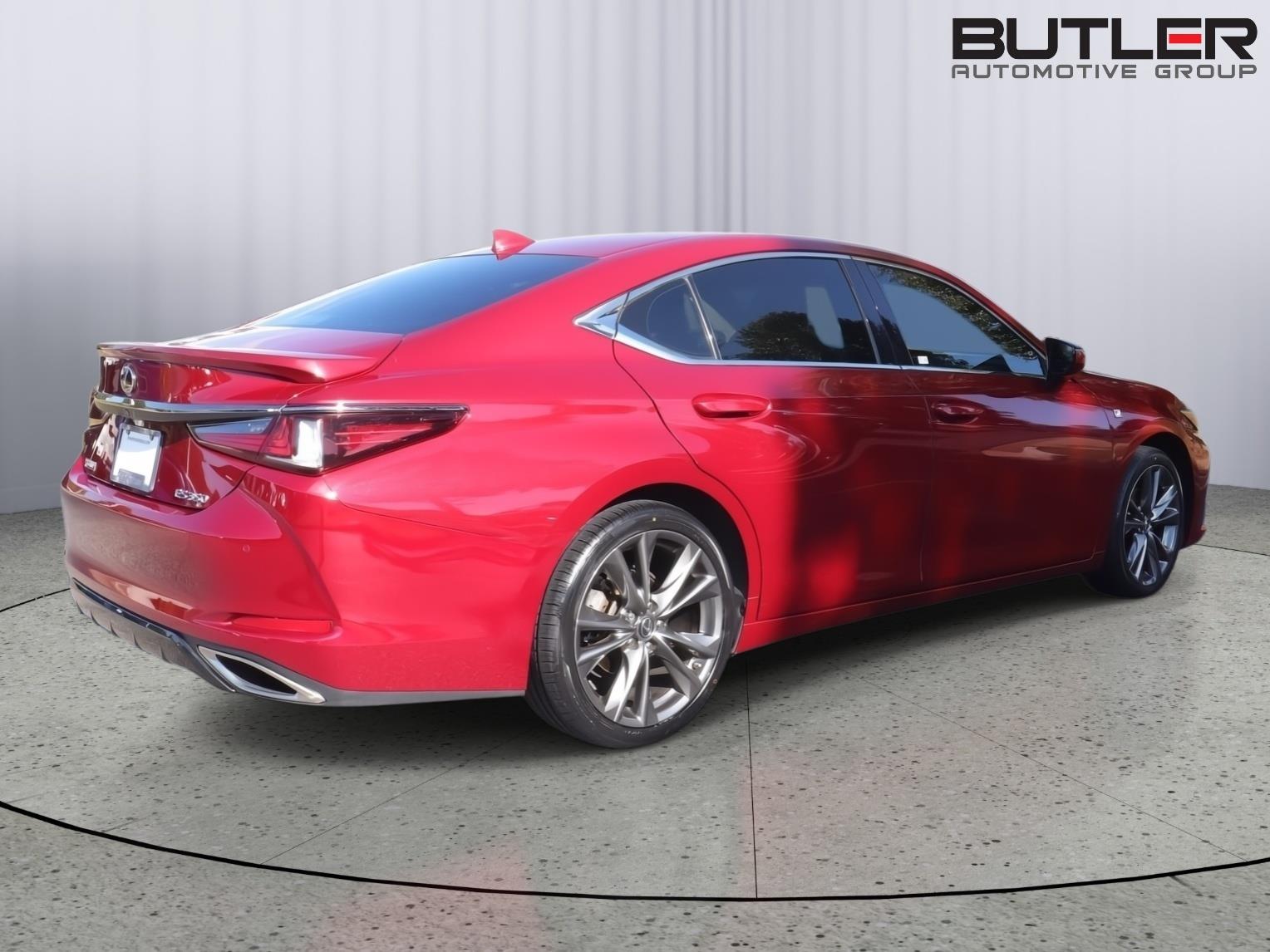 Used 2019 Lexus ES Sedan
