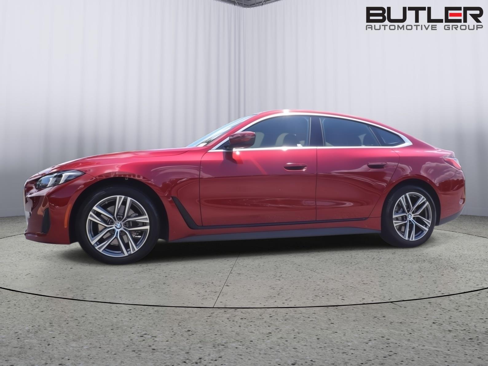 Vegas Red Metallic 2026 BMW 4 Series Coupe Rear-Wheel Drive Automatic