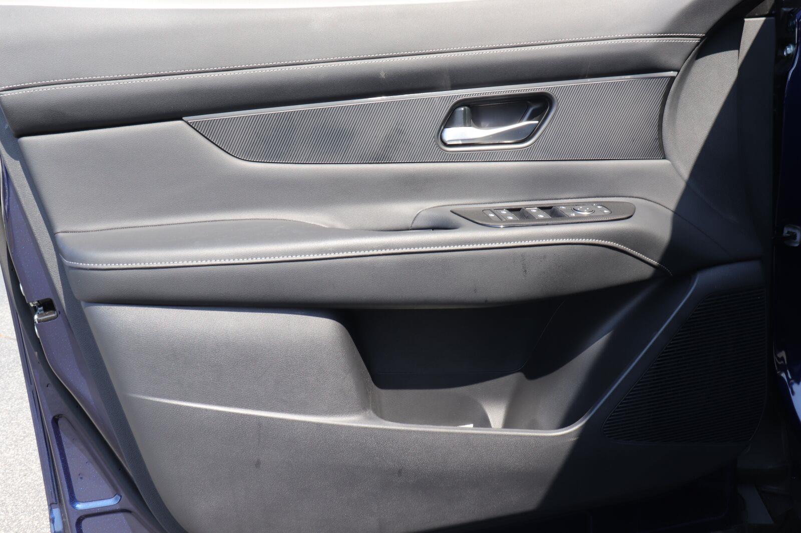 Used 2025 Nissan Murano SUV