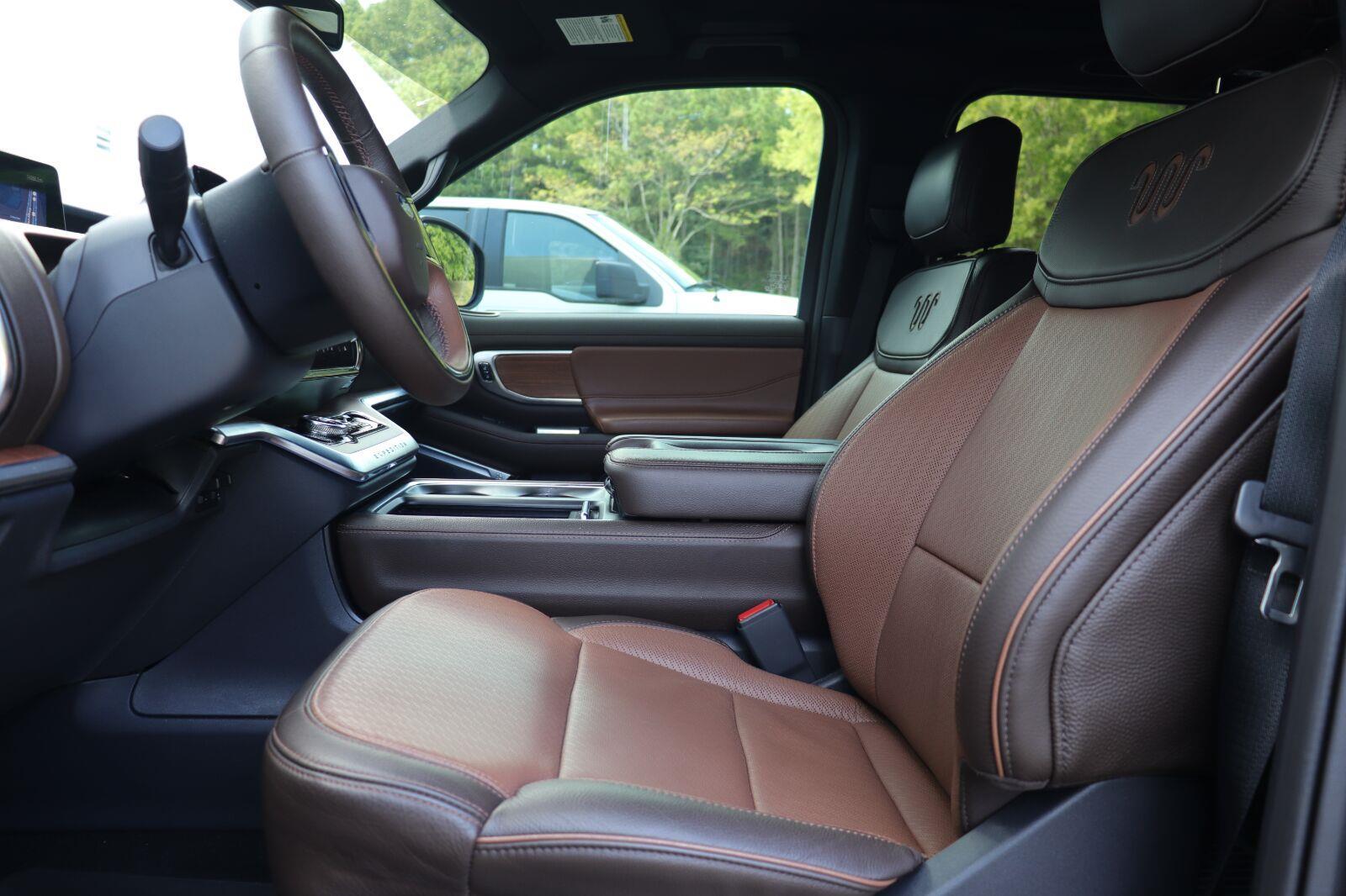 Used 2025 Ford Expedition SUV