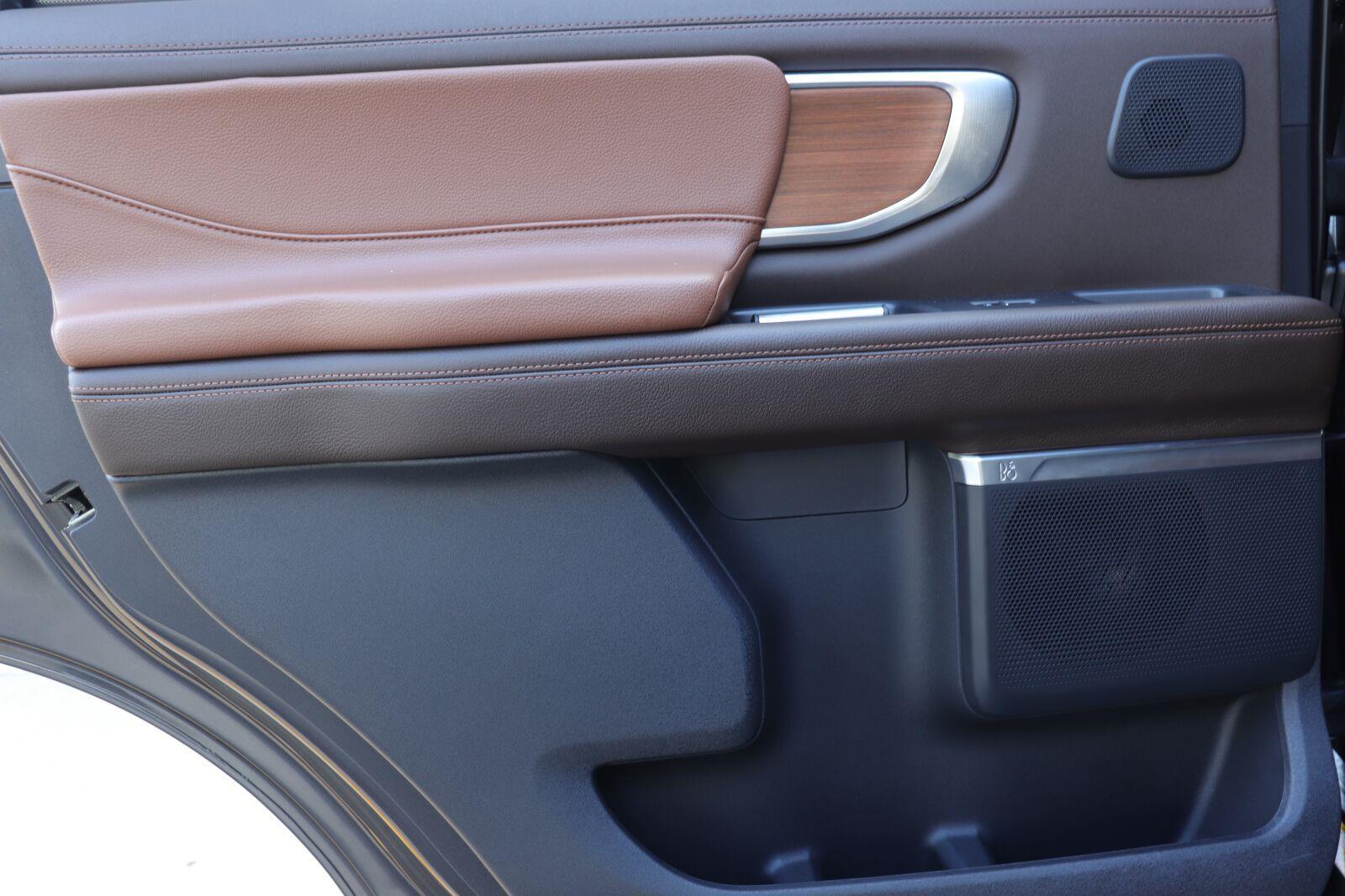 Used 2025 Ford Expedition SUV