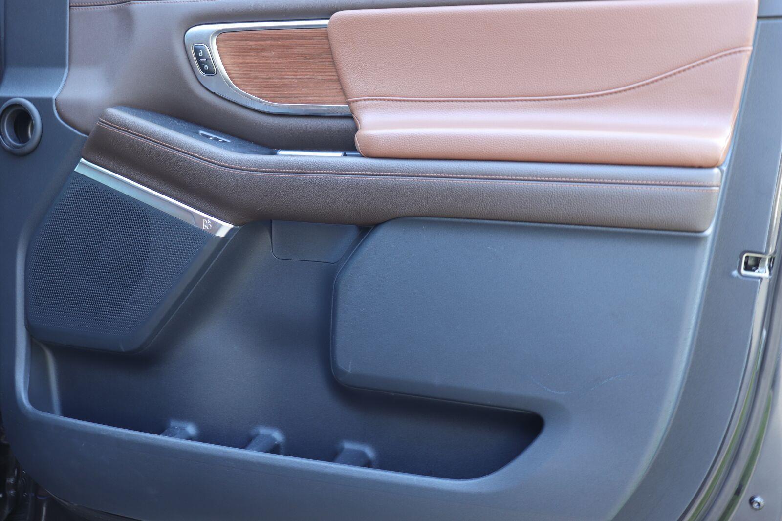 Used 2025 Ford Expedition SUV