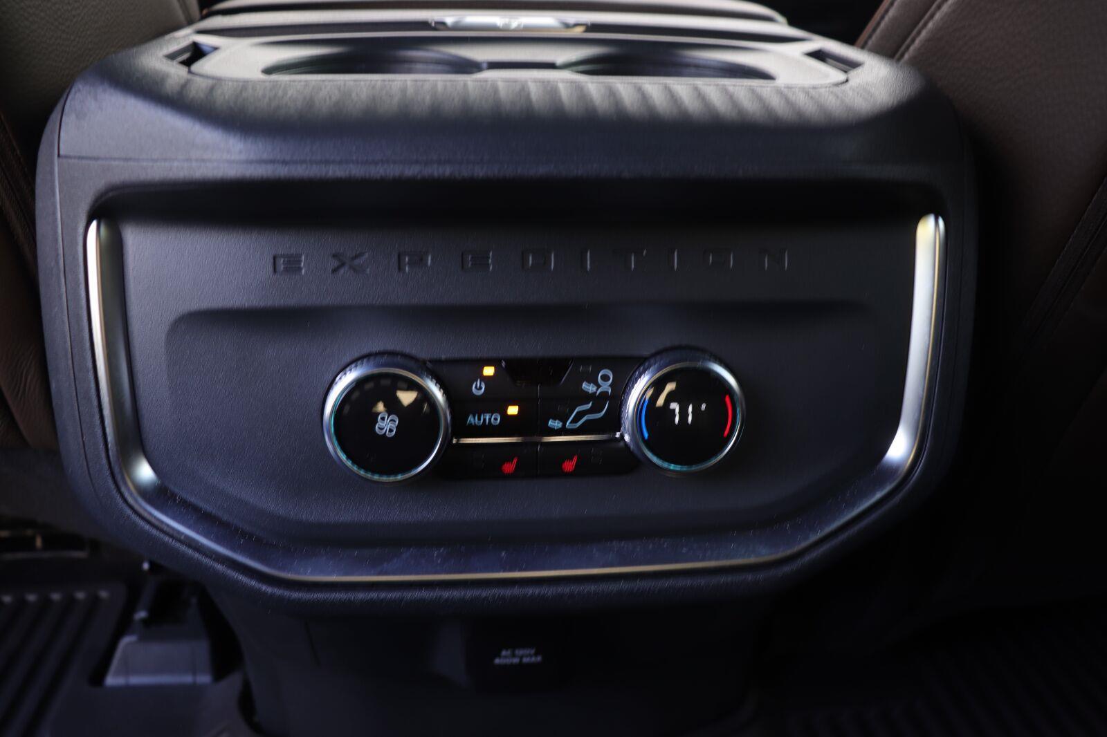 Used 2025 Ford Expedition SUV