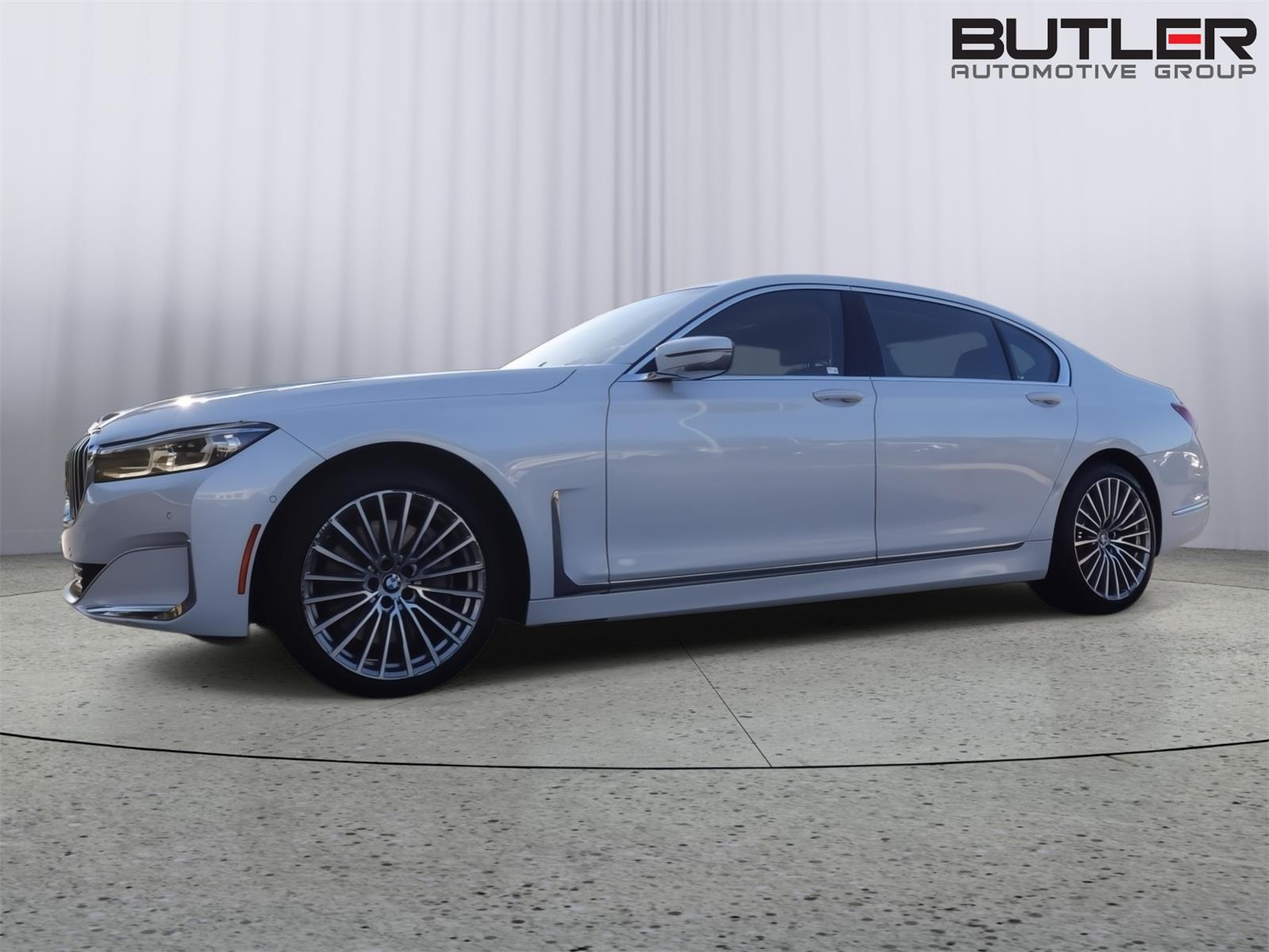 Mineral White Metallic 2022 BMW 7 Series Sedan All-Wheel Drive Automatic