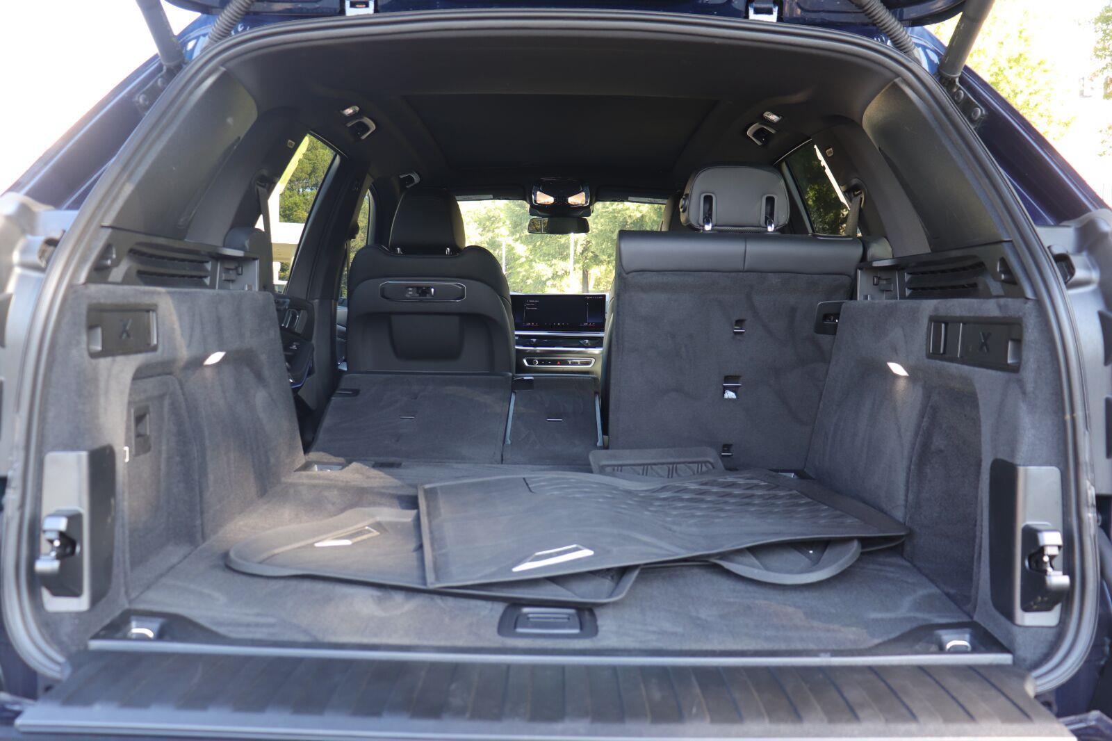 Used 2024 BMW X5 Sedan