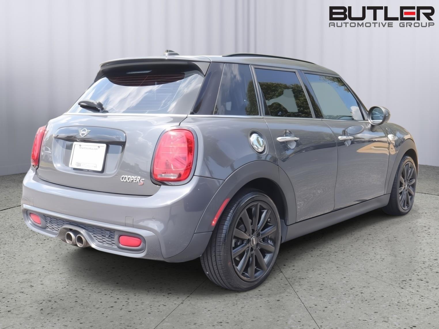 Used 2019 Mini Hardtop 4 Door Hatchback