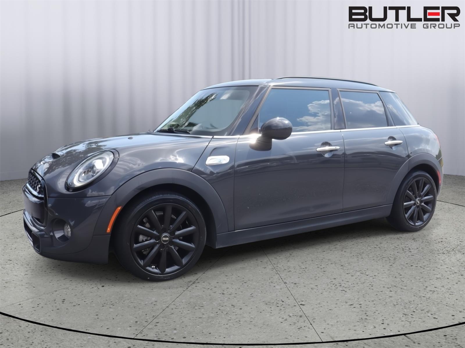  2019 MINI Cooper S 4-Door Hatchback FWD   