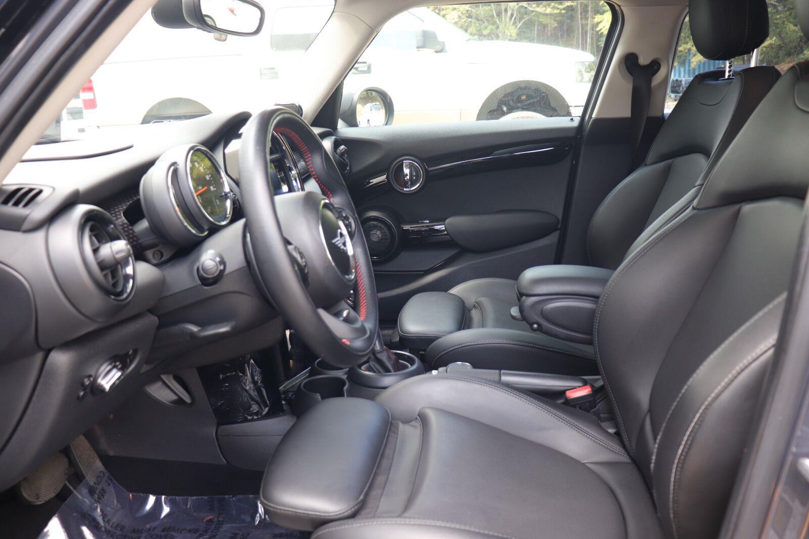Used 2019 Mini Hardtop 4 Door Hatchback