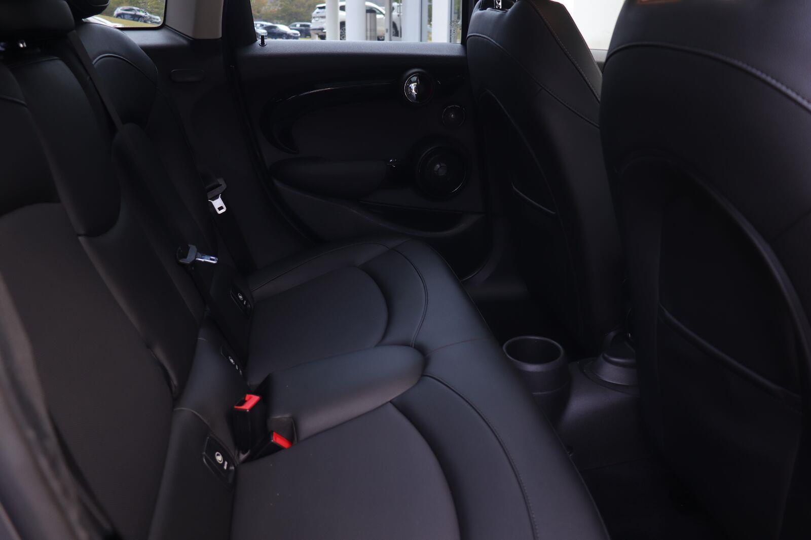Used 2019 Mini Hardtop 4 Door Hatchback