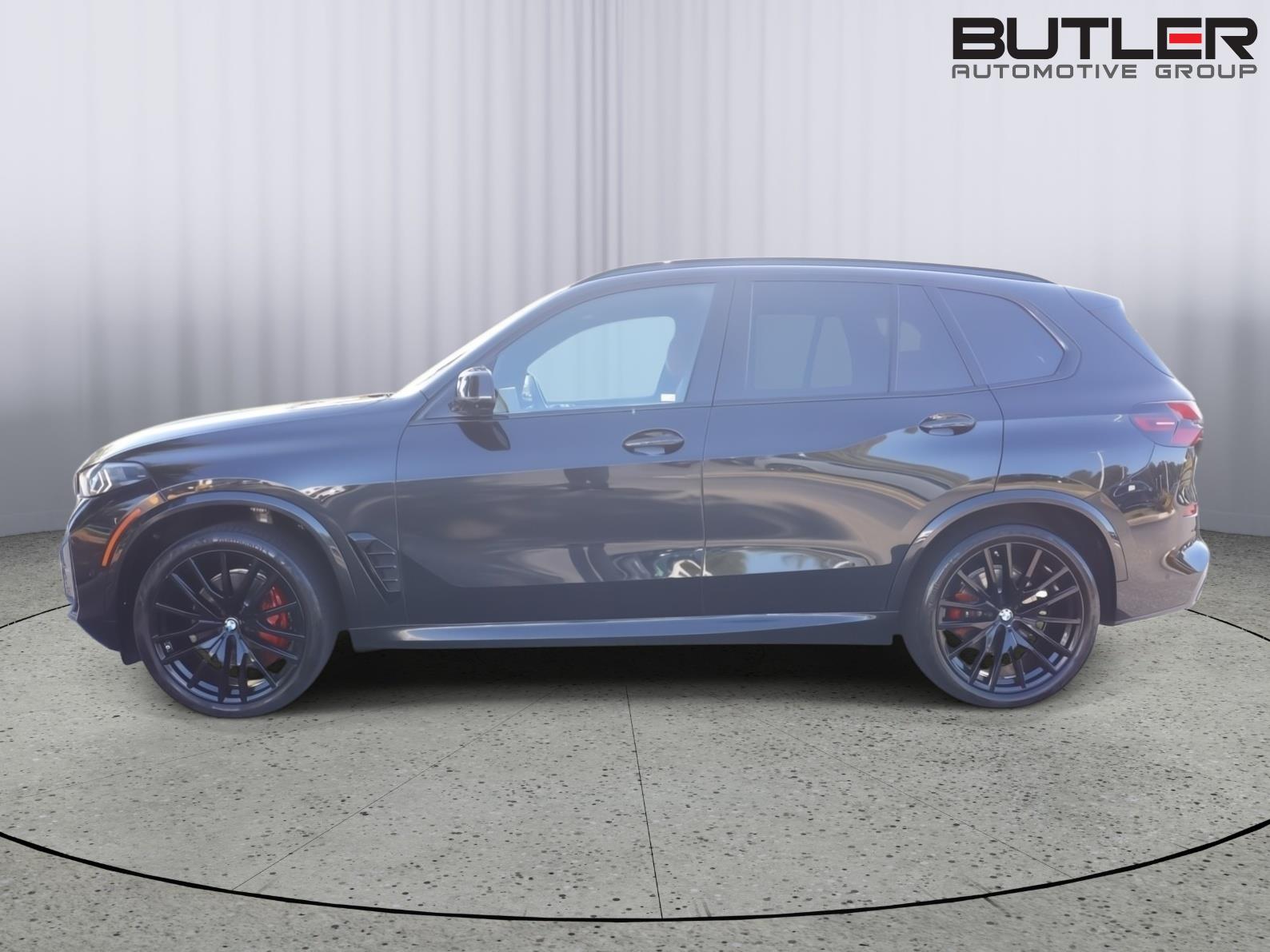 Used 2024 BMW X5 Sedan