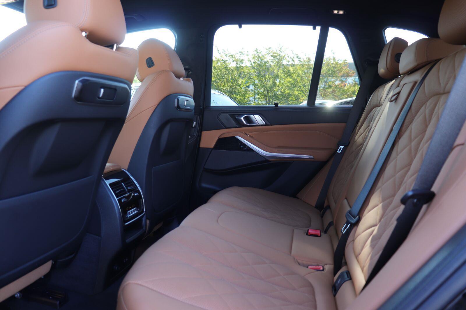 Used 2024 BMW X5 Sedan