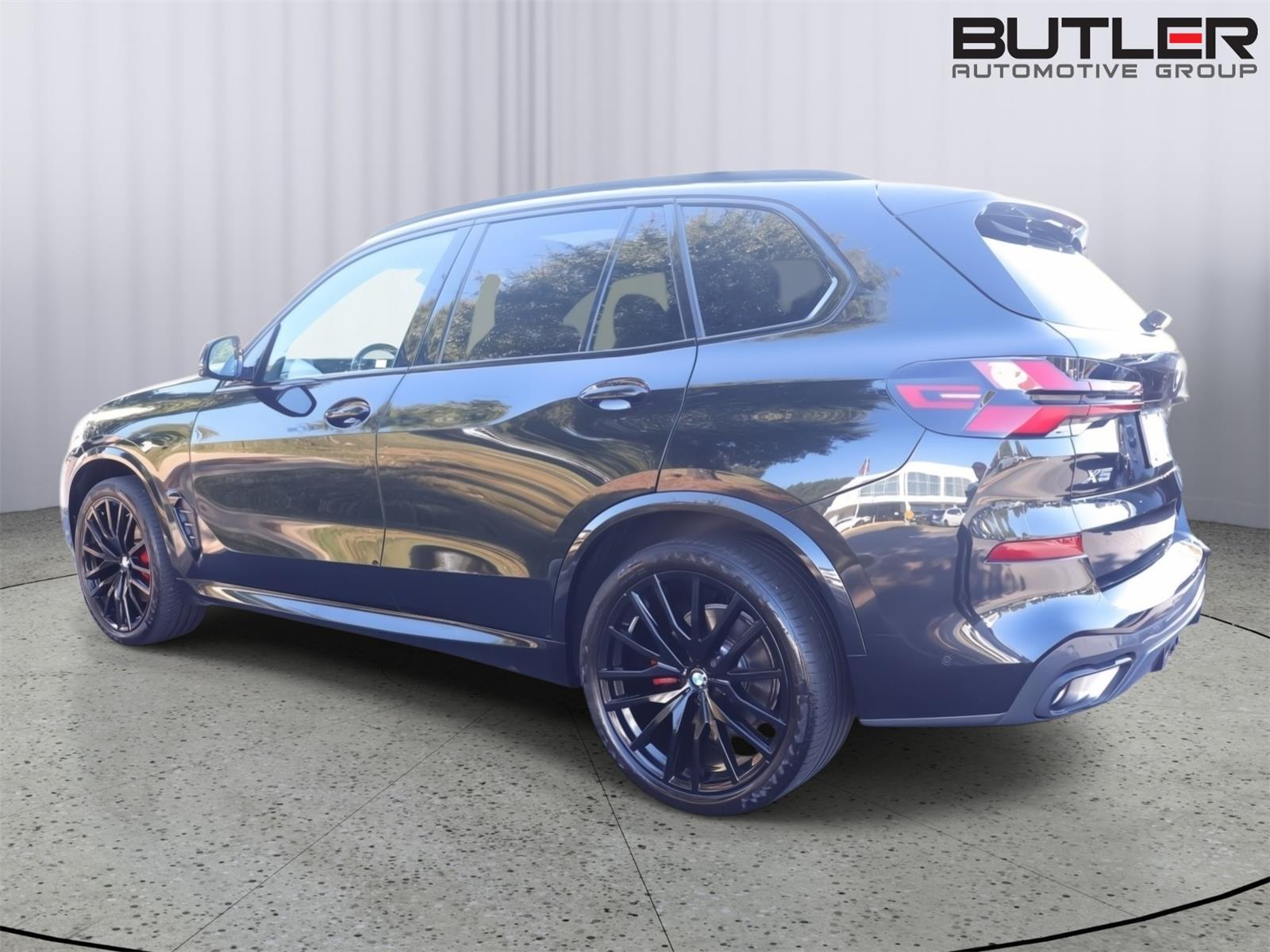 Used 2024 BMW X5 Sedan
