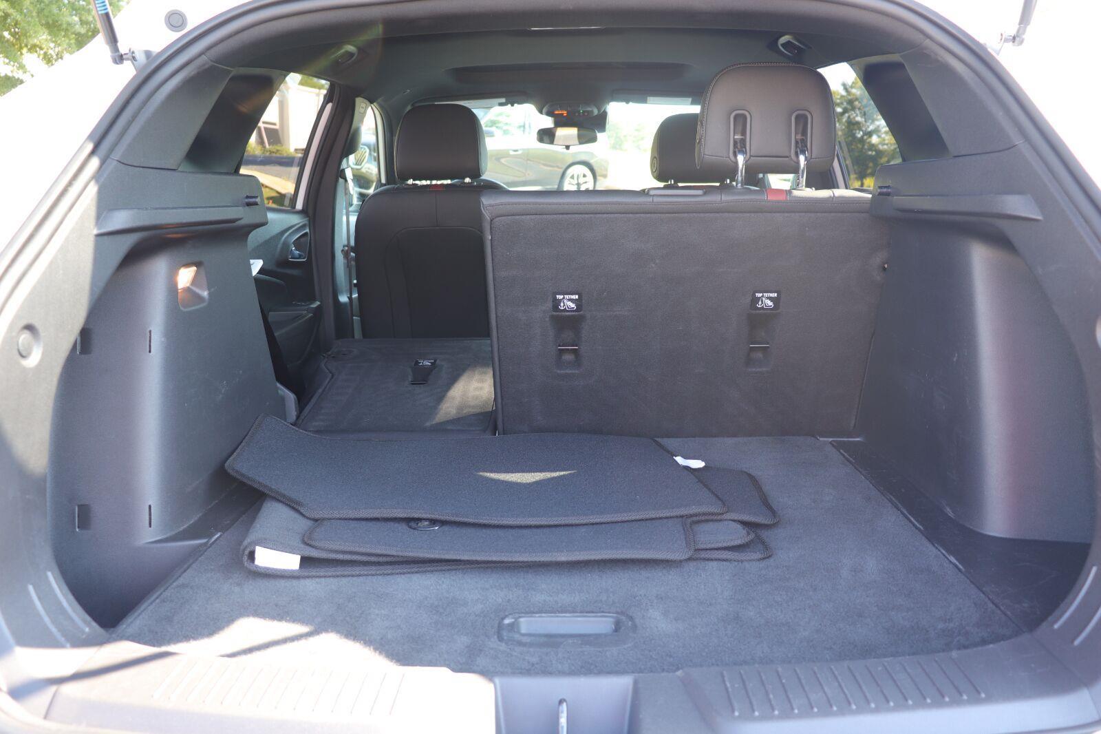 Used 2024 Chevrolet Trax SUV