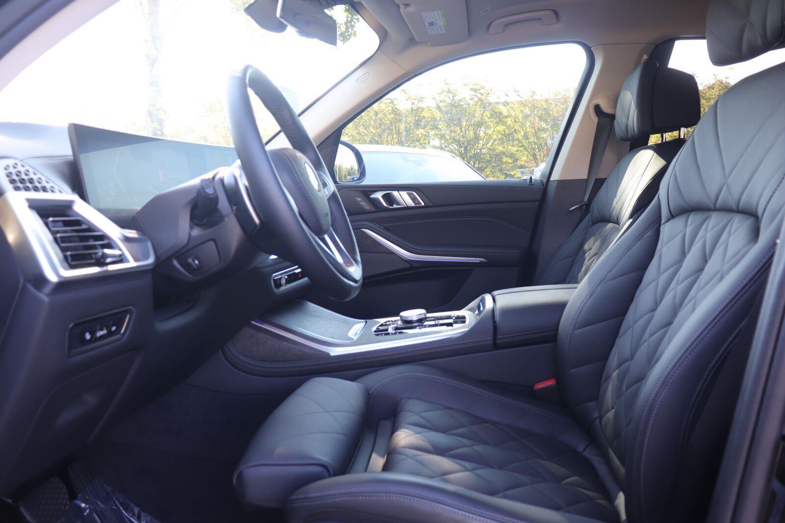 Used 2024 BMW X7 Sedan