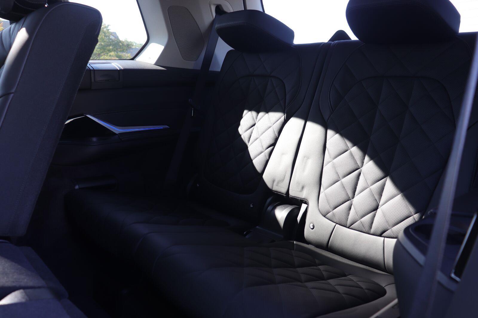 Used 2024 BMW X7 Sedan