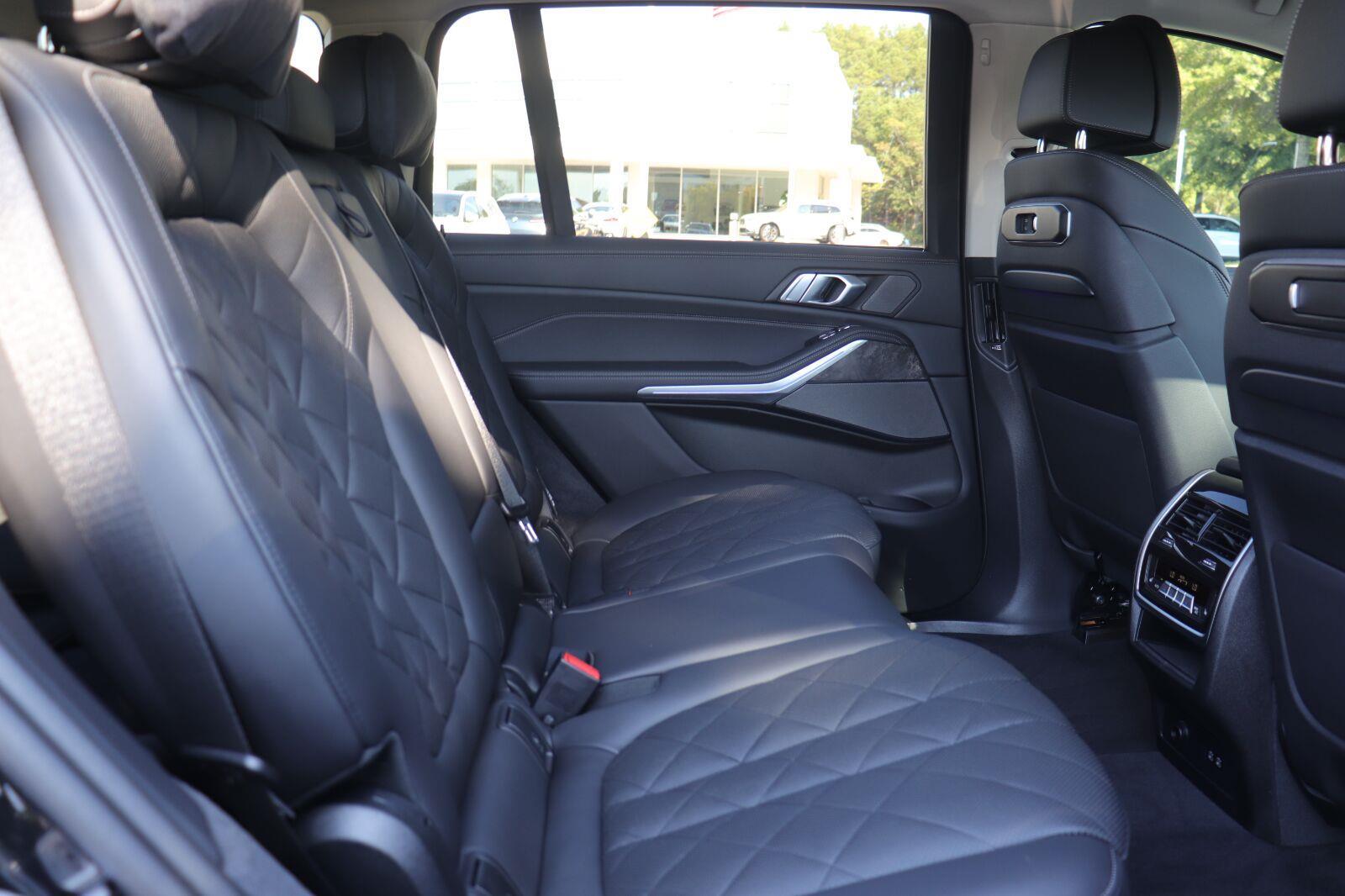 Used 2024 BMW X7 Sedan