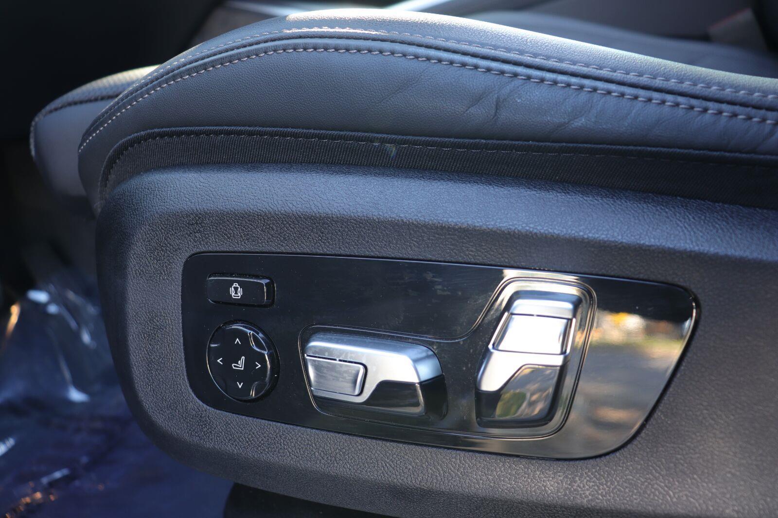 Used 2024 BMW X7 Sedan