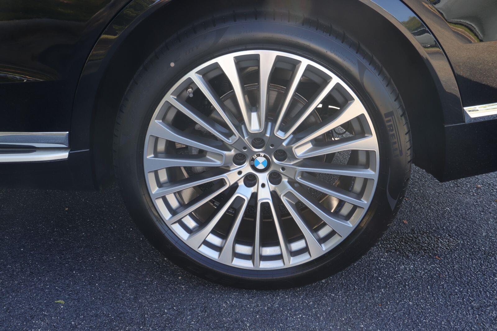 Used 2024 BMW X7 Sedan