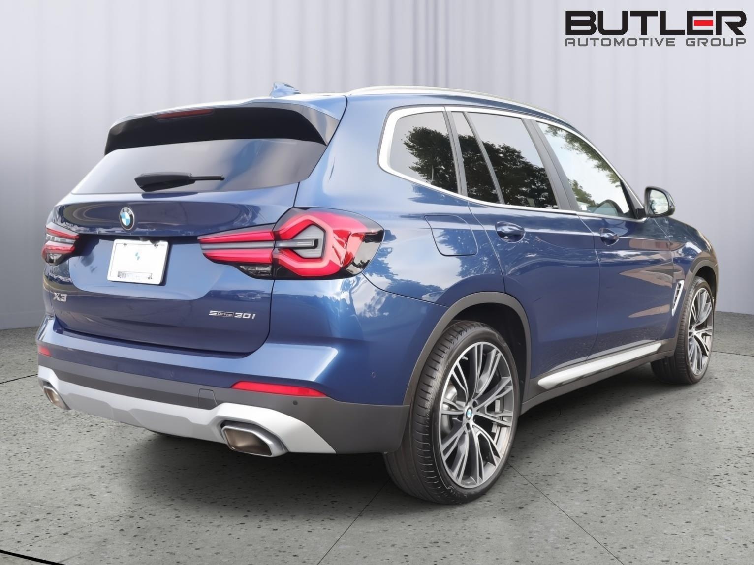 Used 2023 BMW X3 Sedan