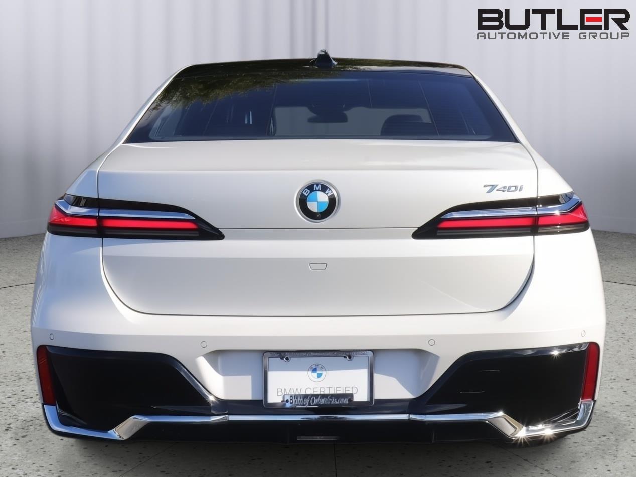 Used 2023 BMW 7 Series Sedan