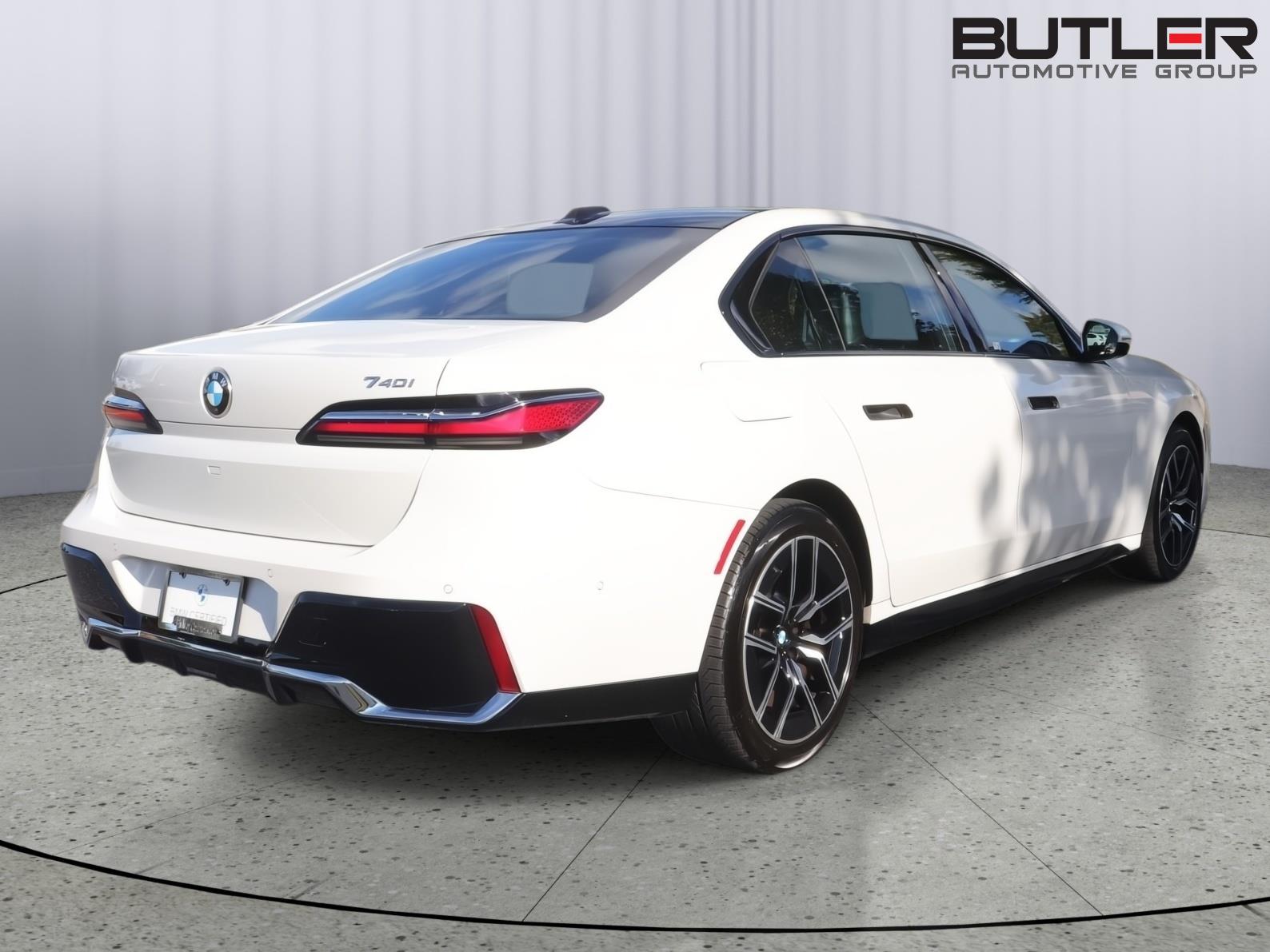 Used 2023 BMW 7 Series Sedan