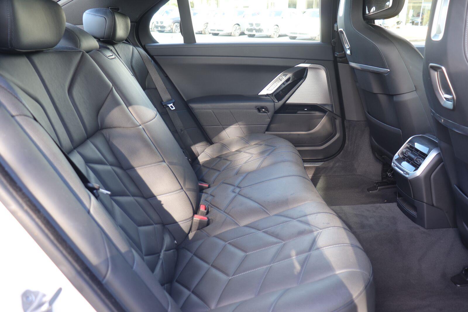 Used 2023 BMW 7 Series Sedan