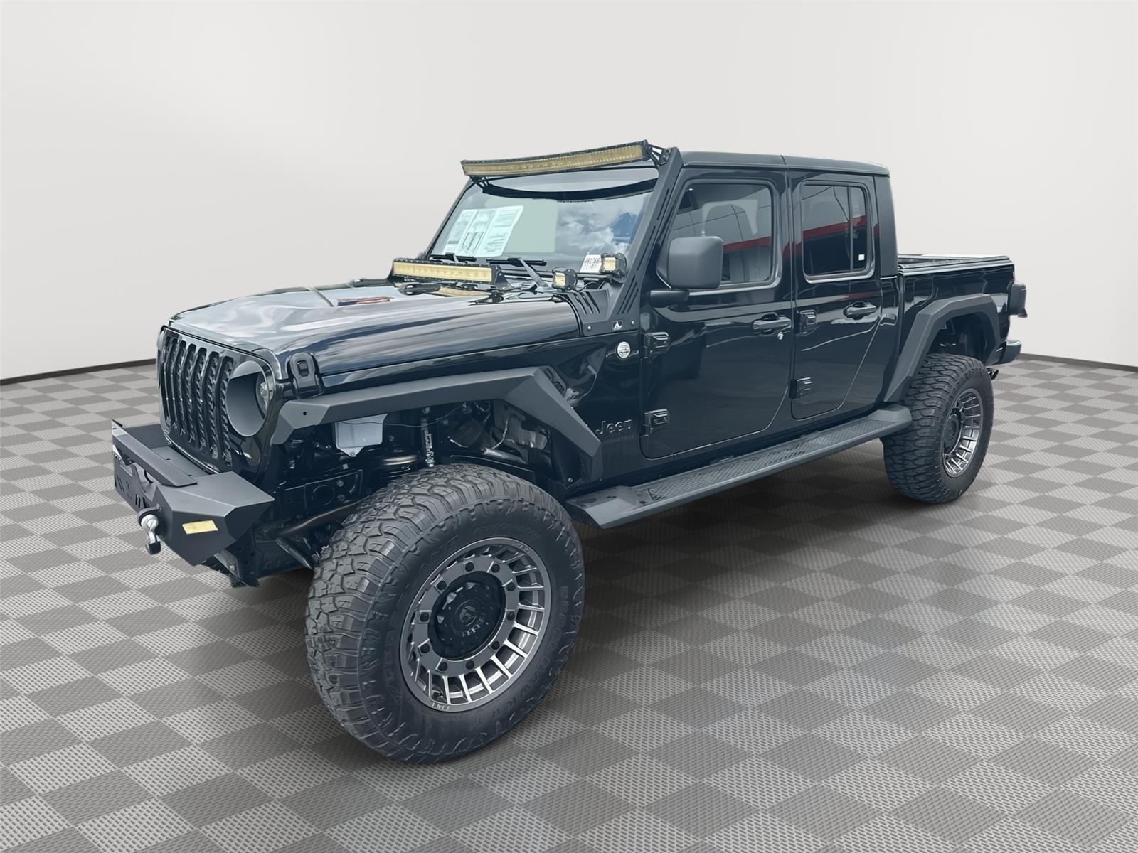2021 Jeep Gladiator Sport S Crew Cab 4WD