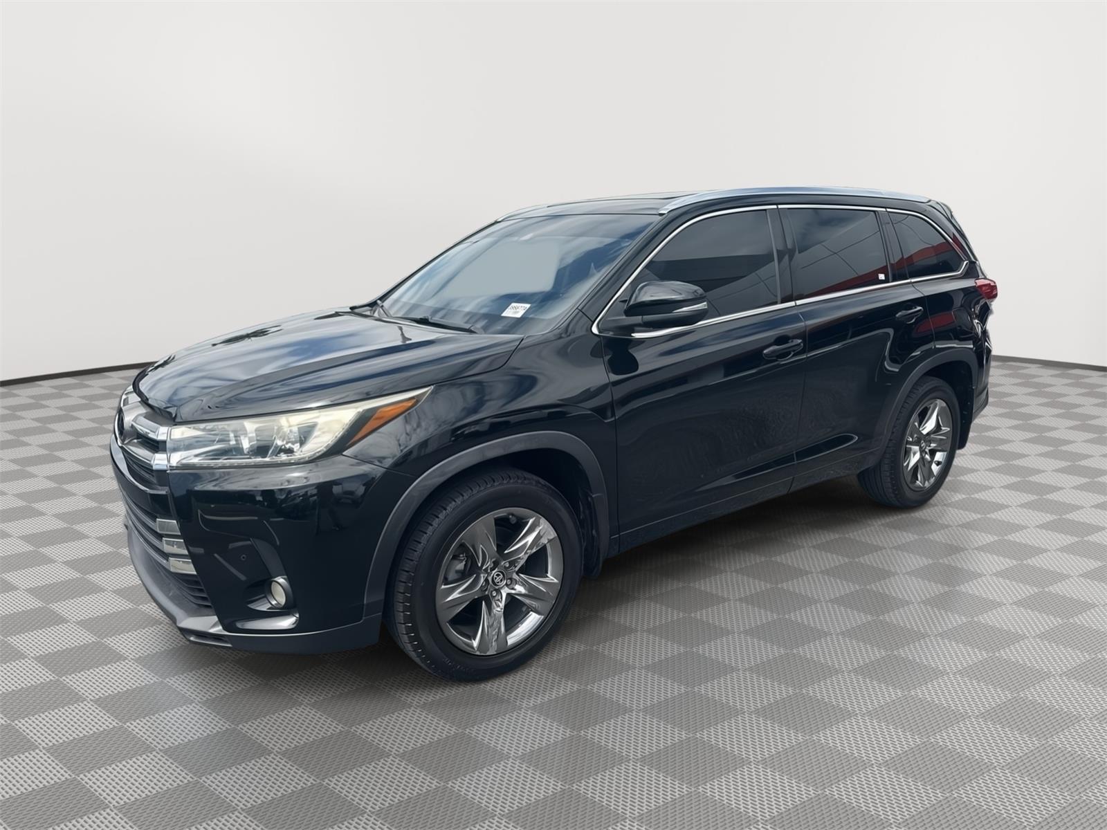 Midnight Black Metallic 2018 Toyota Highlander Limited Platinum AWD SUV / Crossover All-Wheel Drive 8-Speed Automatic