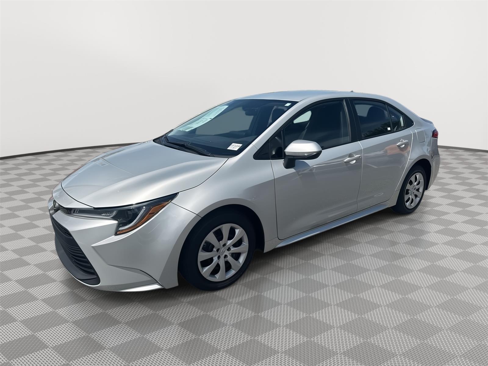 Classic Silver Metallic 2023 Toyota Corolla LE FWD Sedan Front-Wheel Drive Continuously Variable Transmission