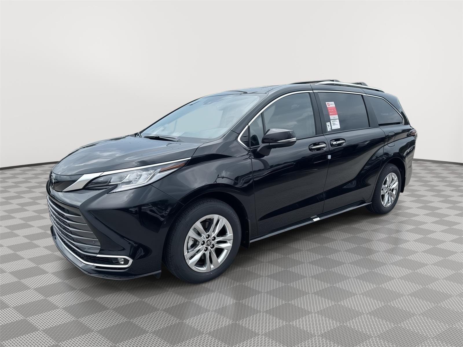 Midnight Black Metallic 2026 Toyota Sienna Minivan Front-Wheel Drive Automatic
