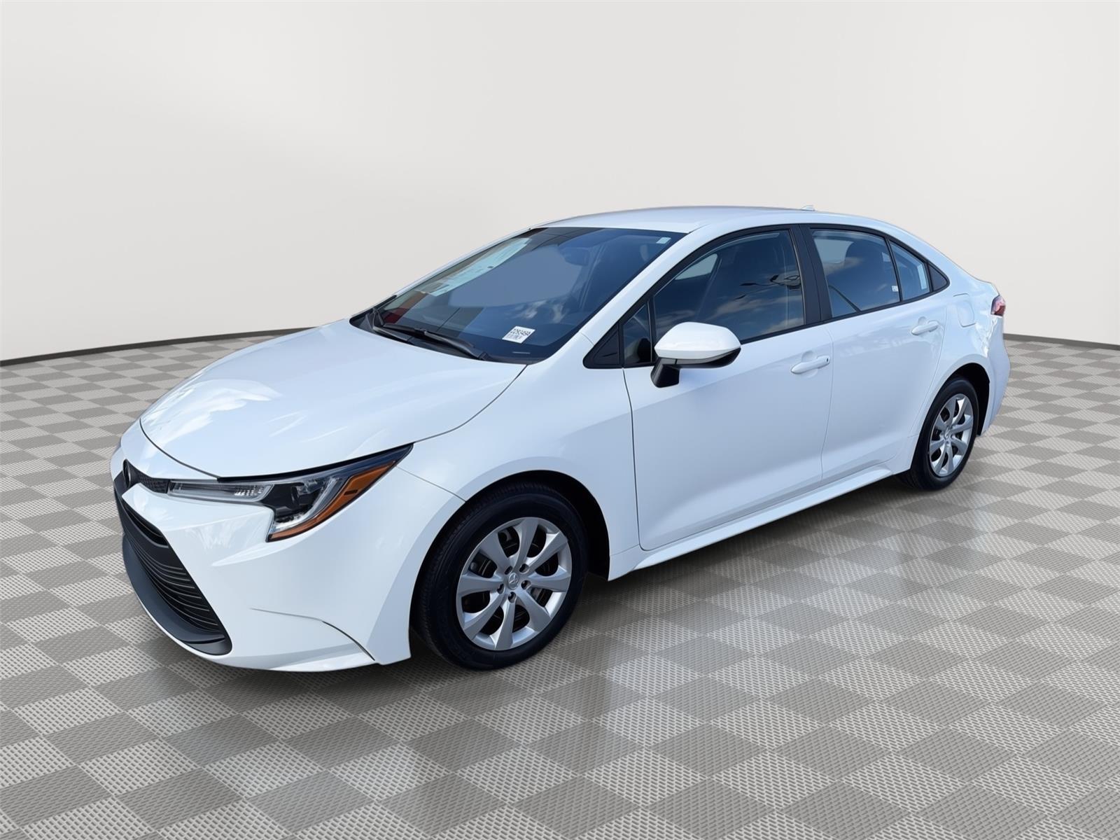 2026 Toyota Corolla LE FWD
