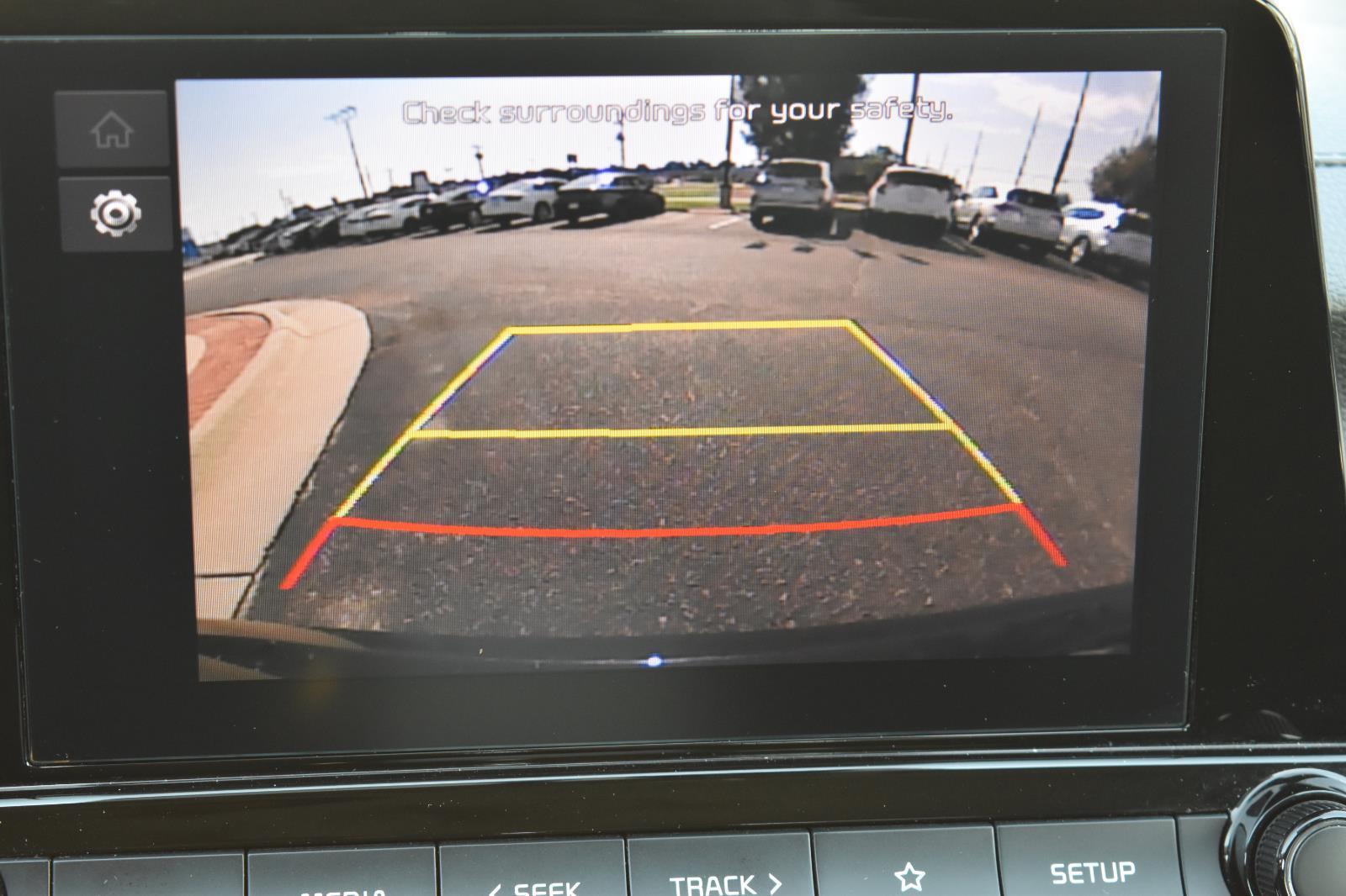 2024 Kia Forte LXS photo 4