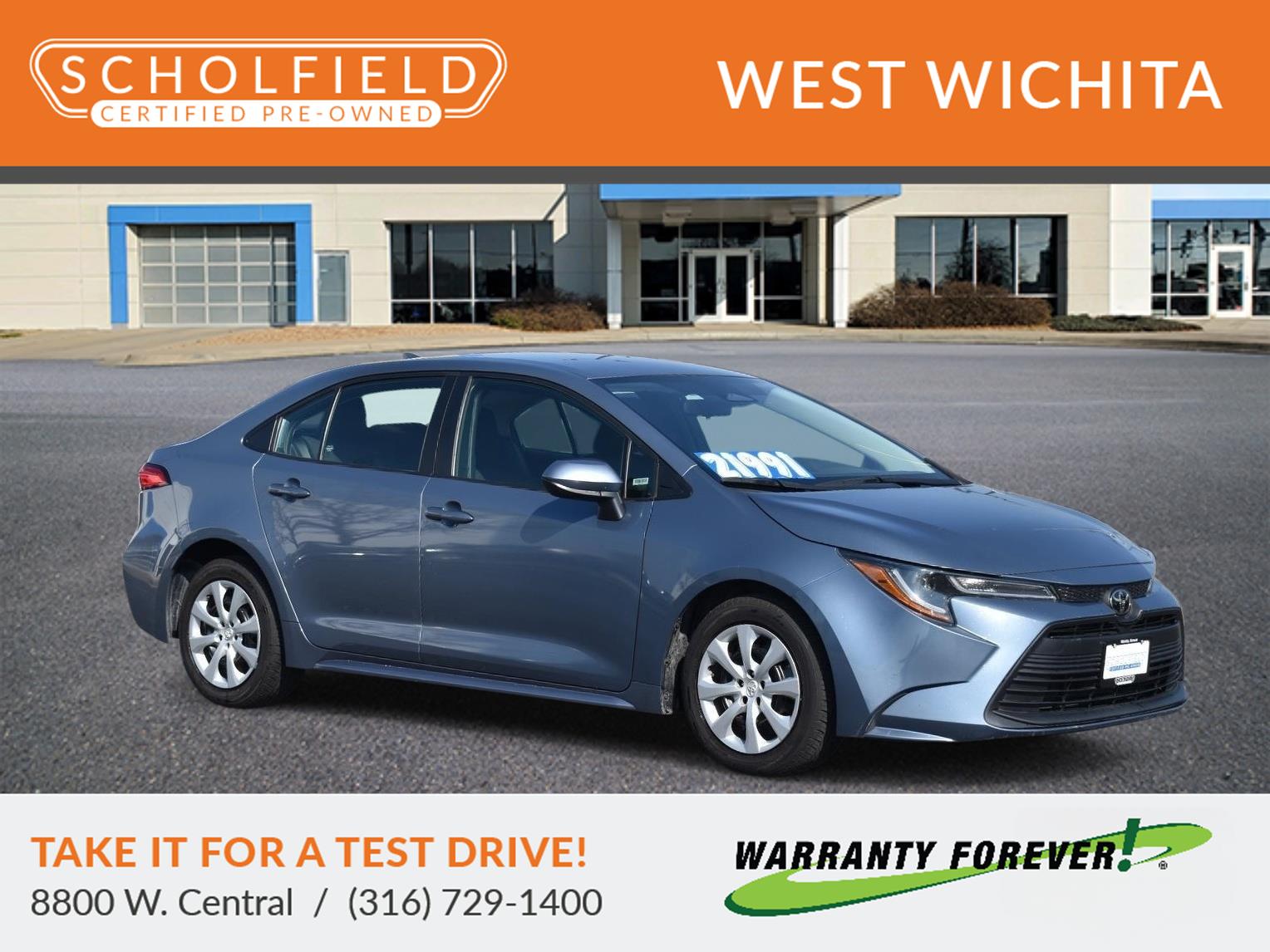 2024 Toyota Corolla LE's photo