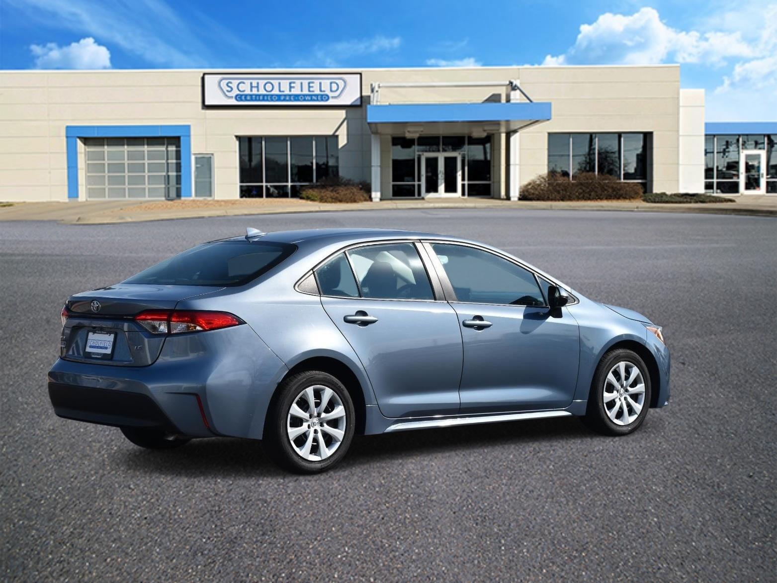 2024 Toyota Corolla LE photo 3