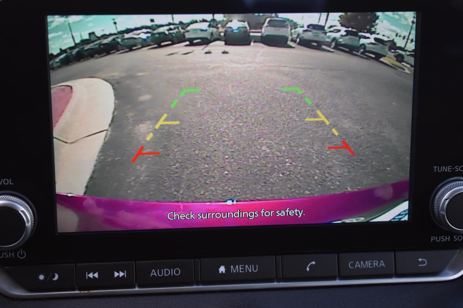 2024 Nissan Sentra SV photo 4