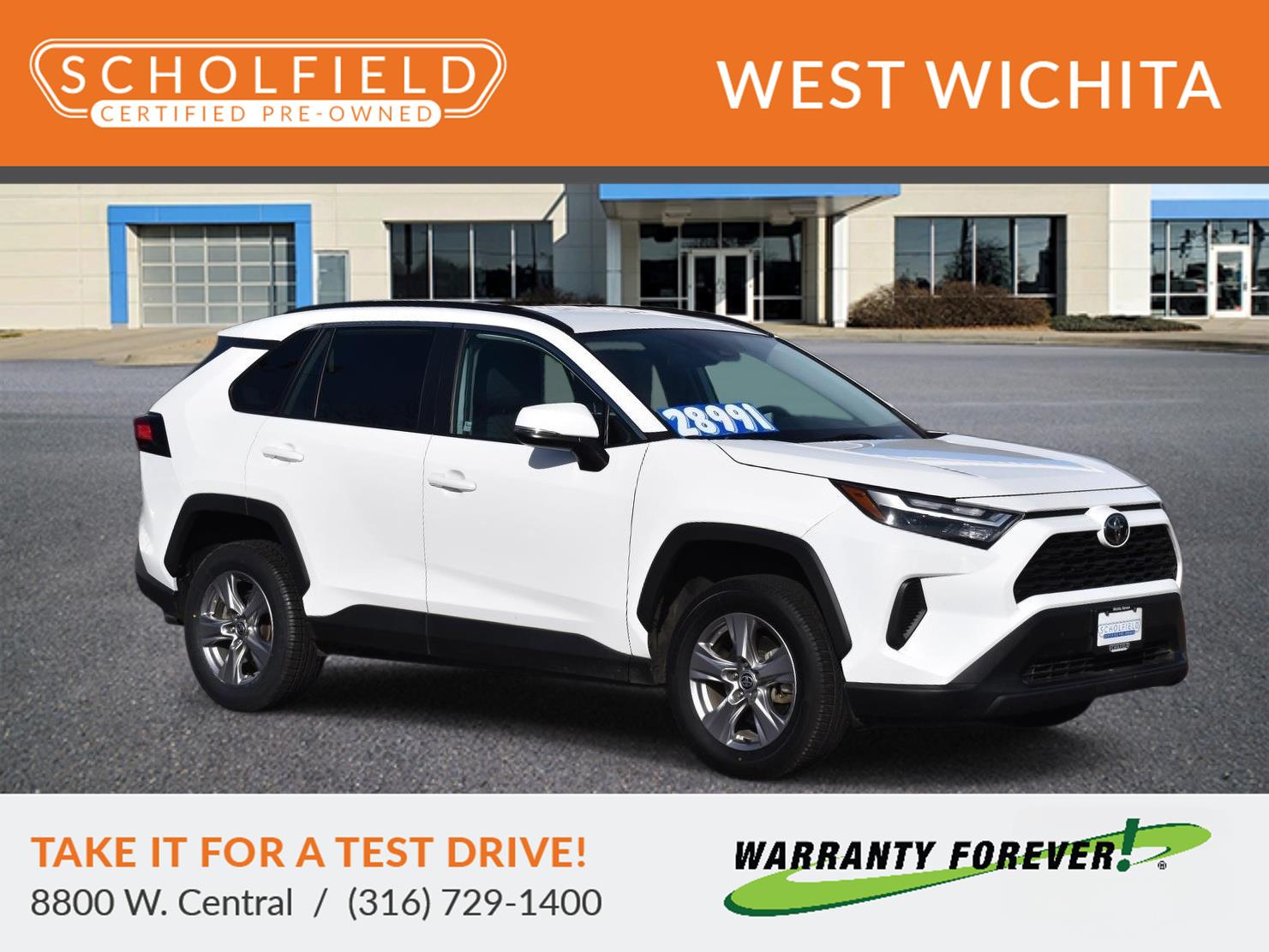 2023 Toyota RAV4 XLE's photo